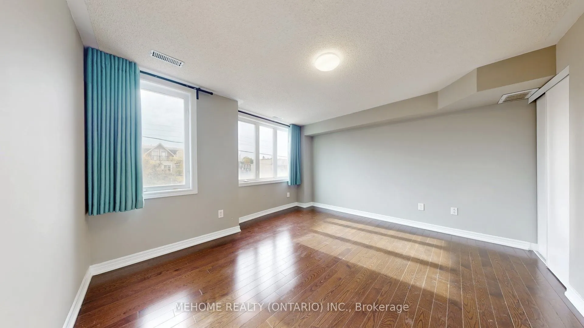 66J Finch Avenue W, #10