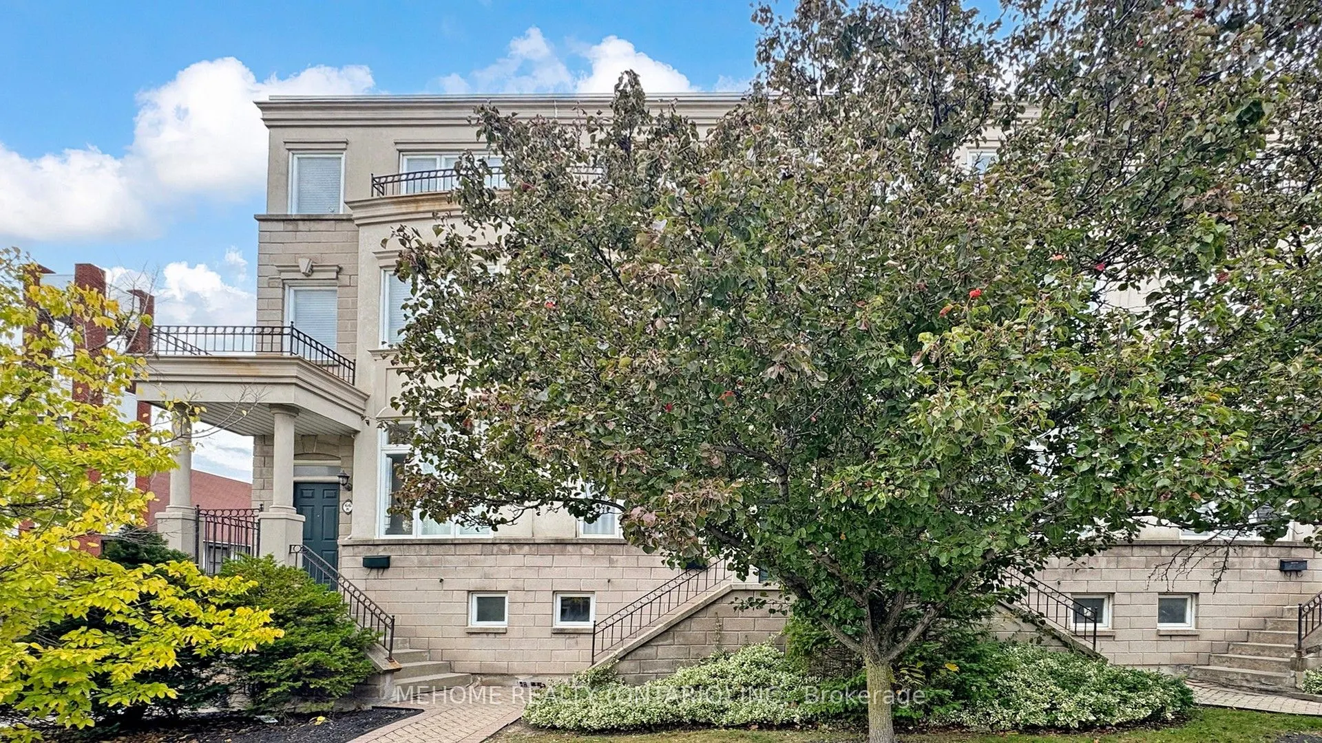 66J Finch Avenue W, #10