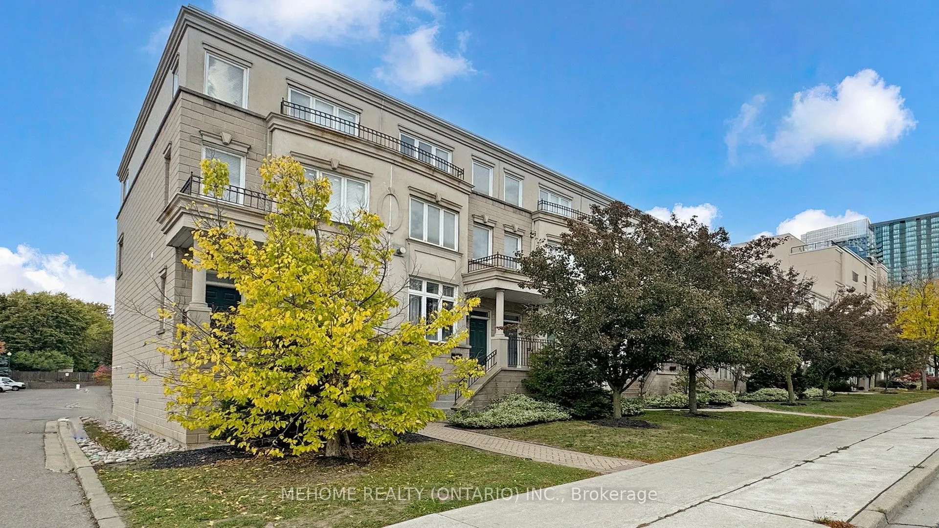 66J Finch Avenue W, #10
