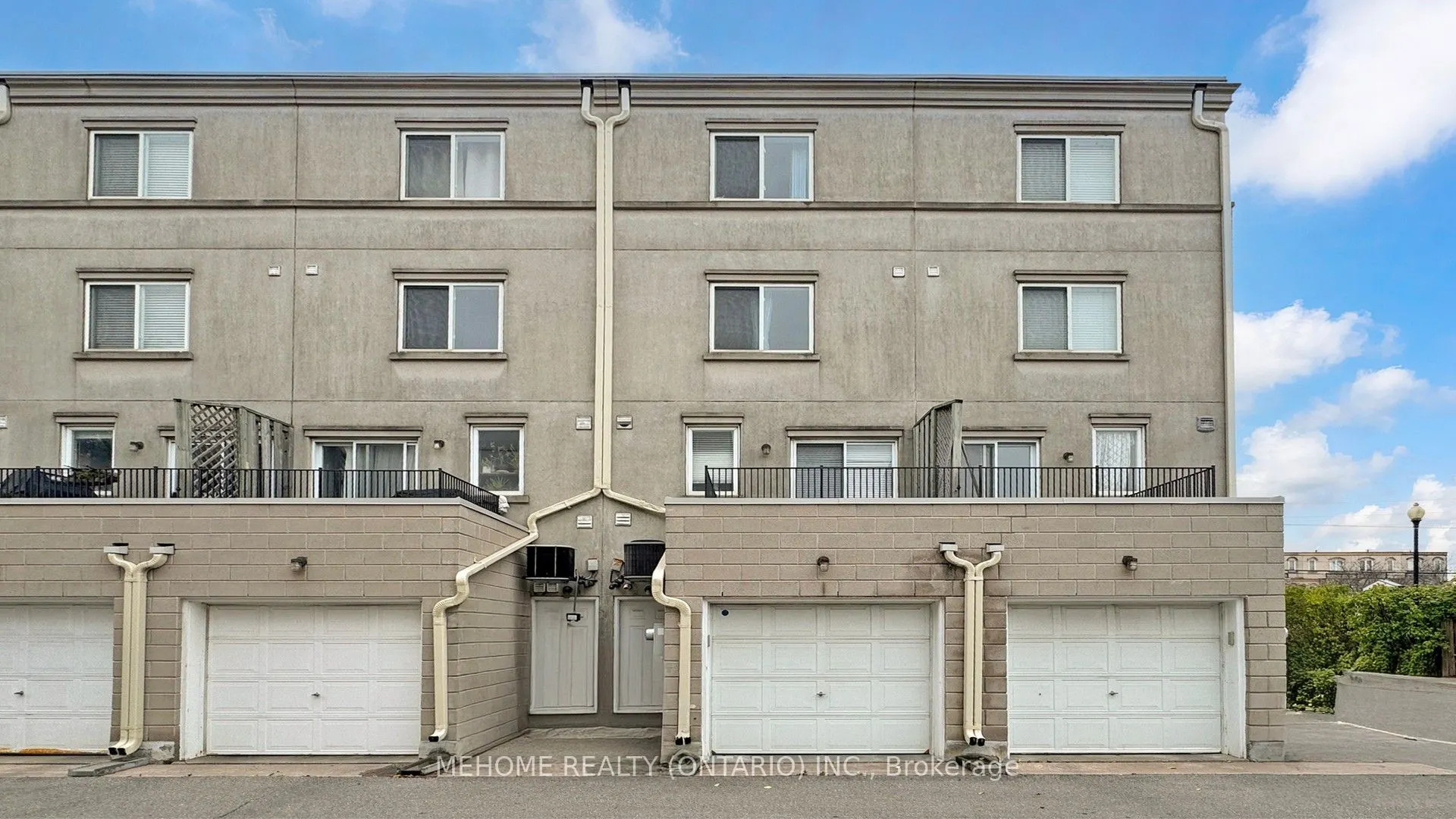 66J Finch Avenue W, #10