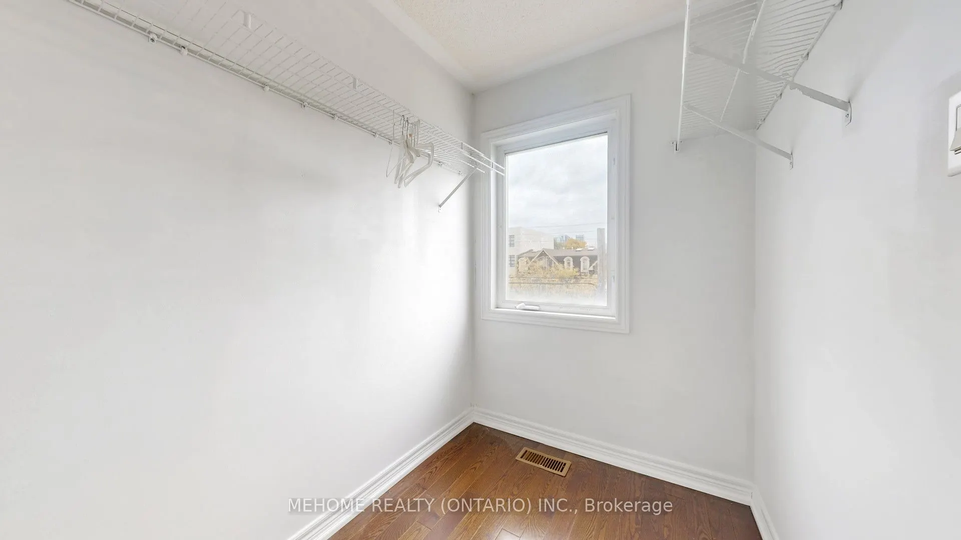 66J Finch Avenue W, #10
