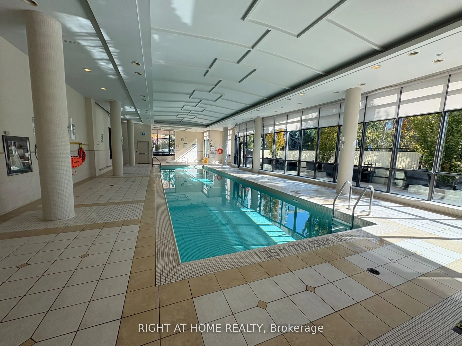 503 Beecroft Road, #605