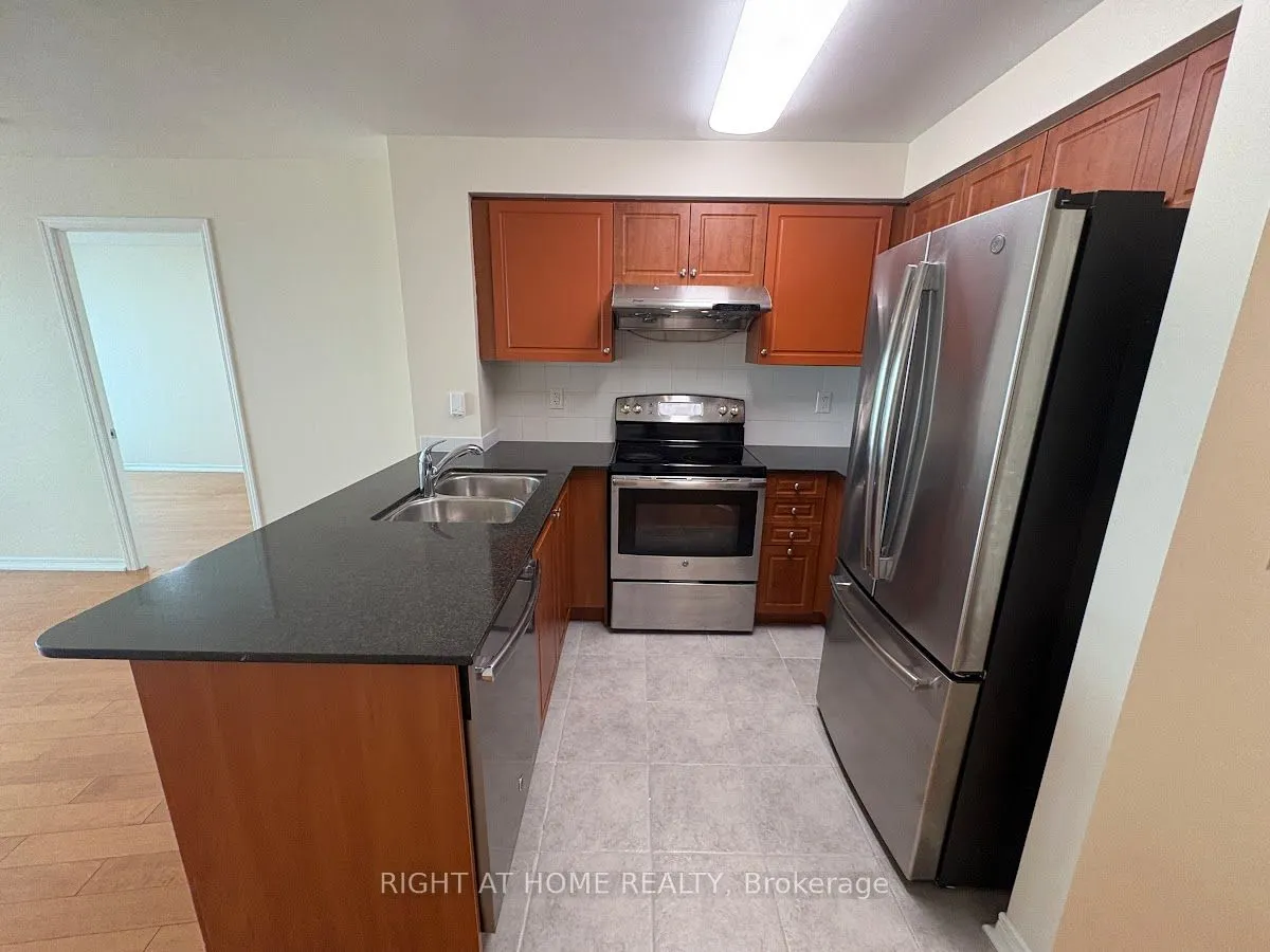 503 Beecroft Road, #605