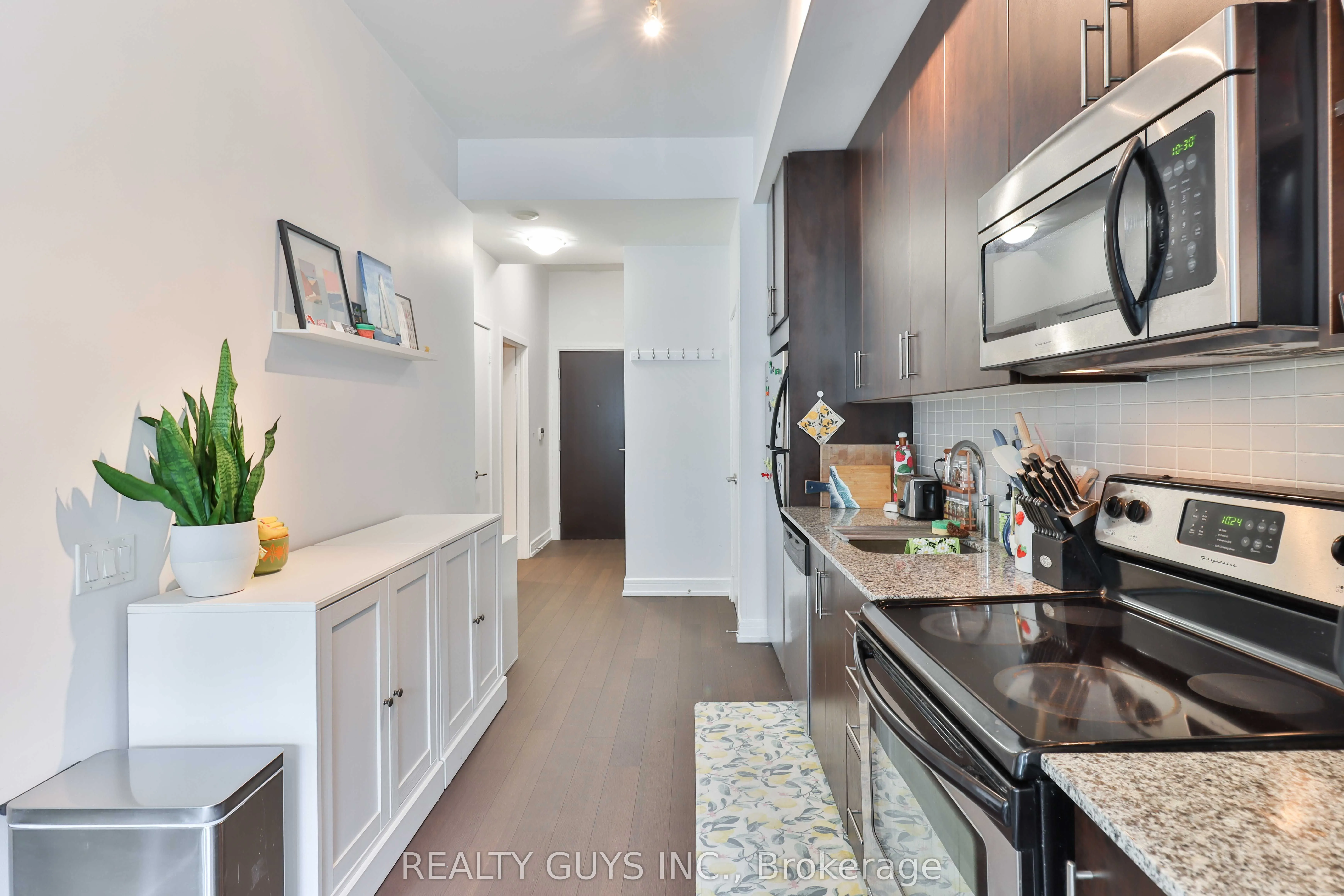 112 George Street, #631