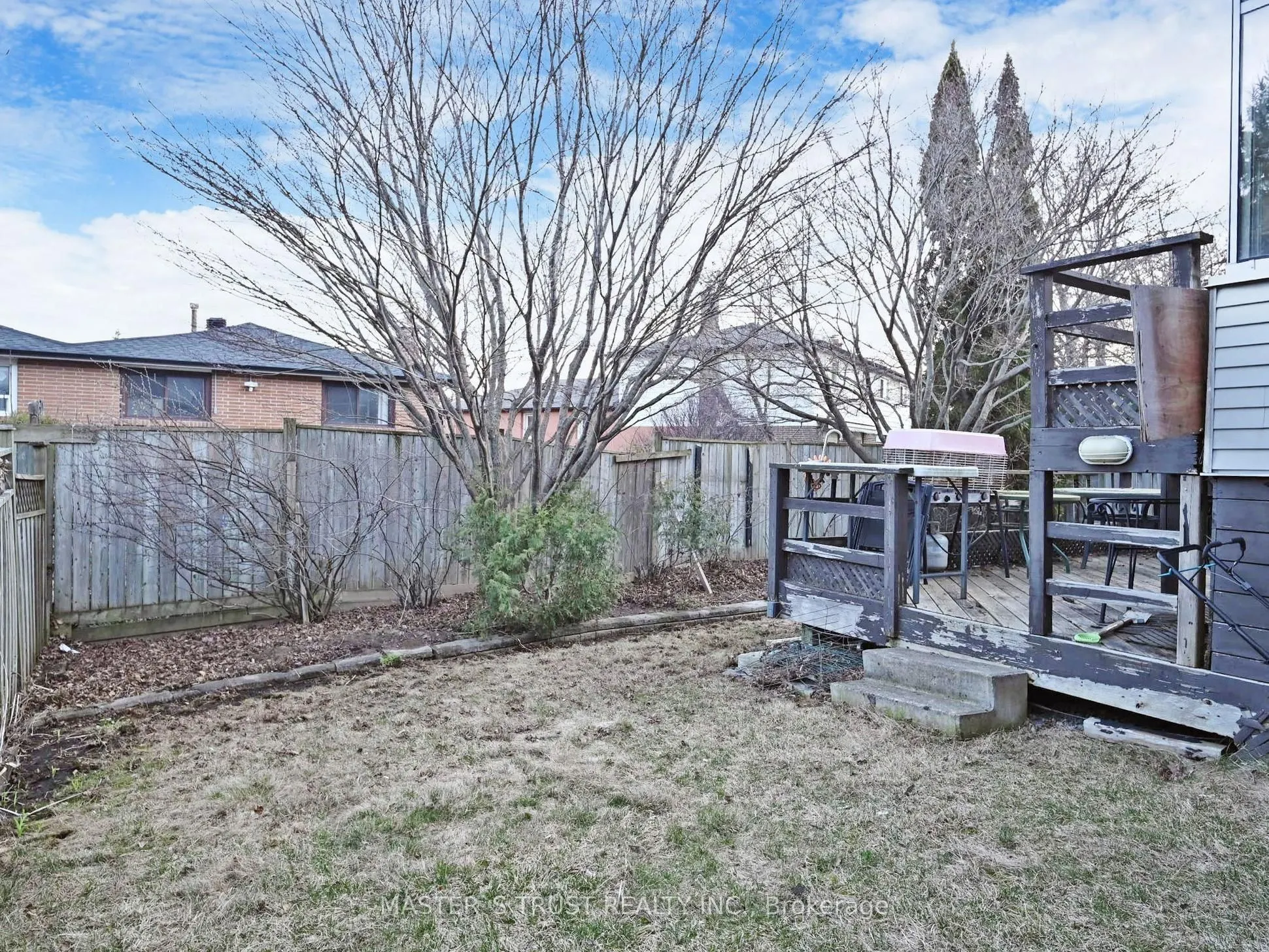 5 Jardin Hill Court