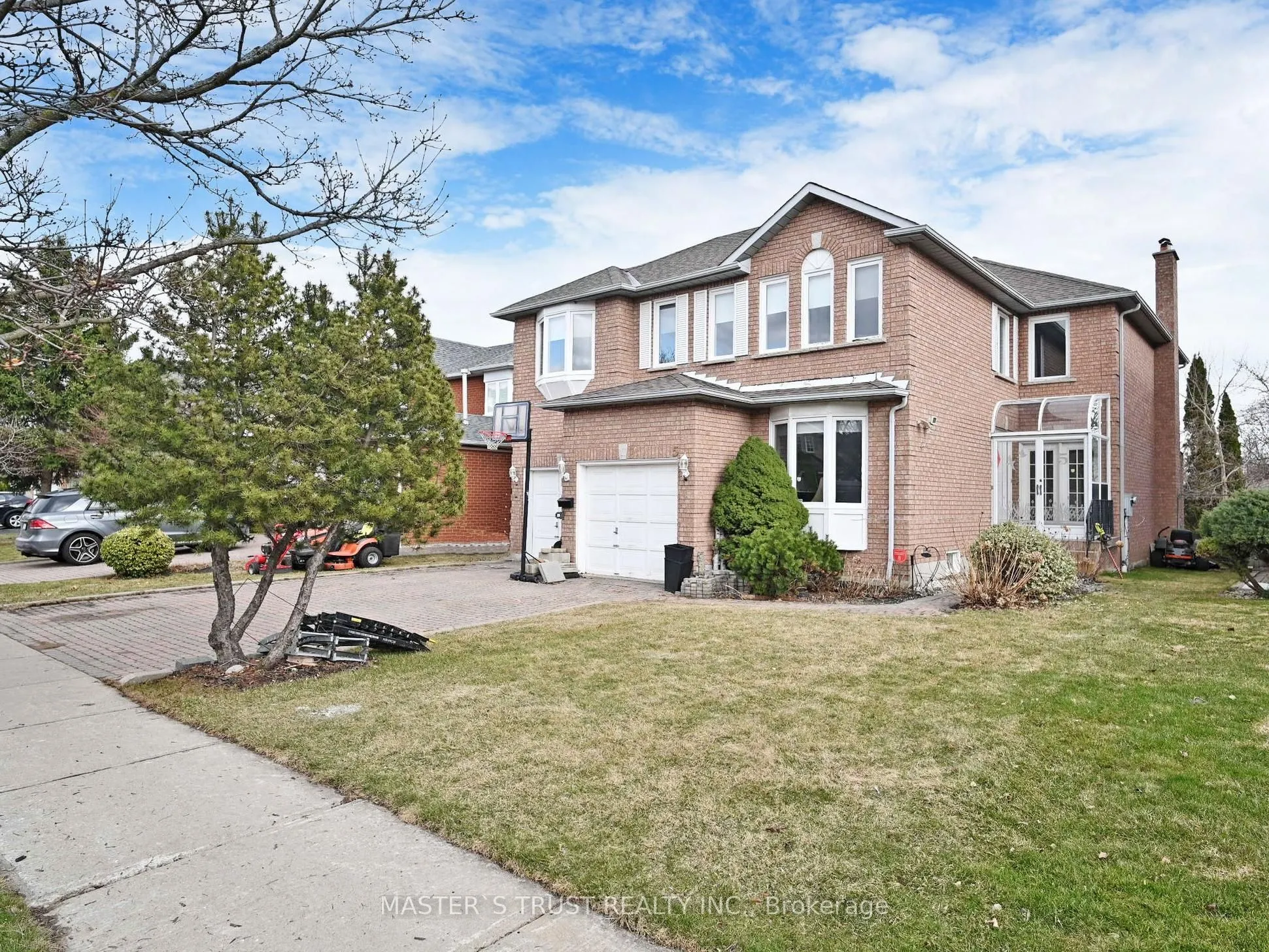 5 Jardin Hill Court