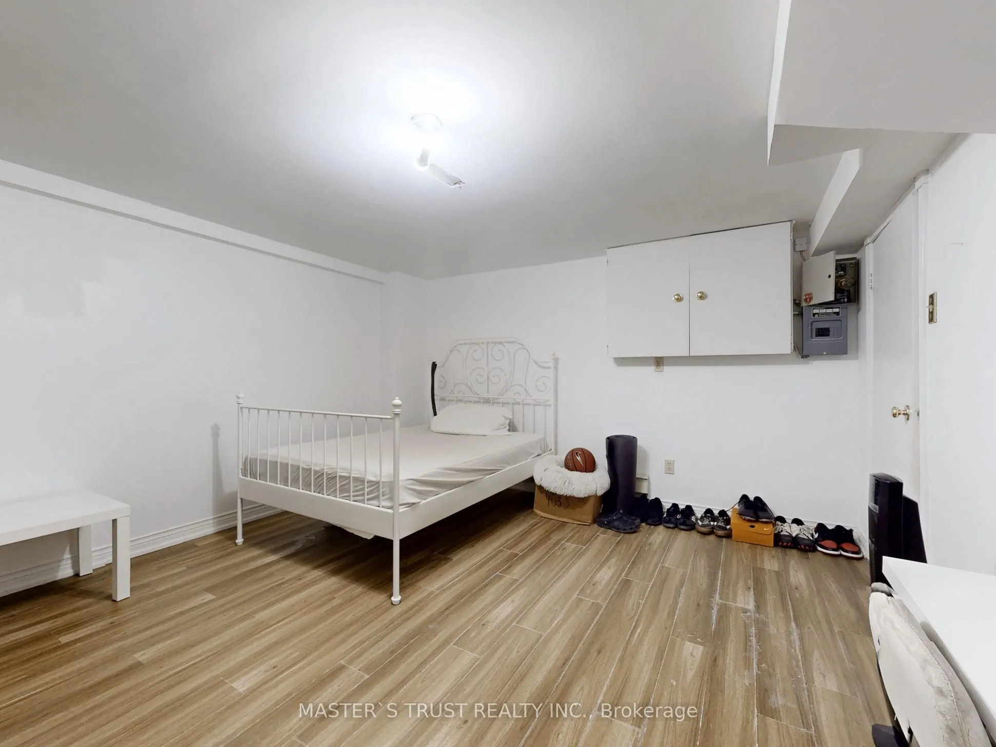 5 Jardin Hill Court