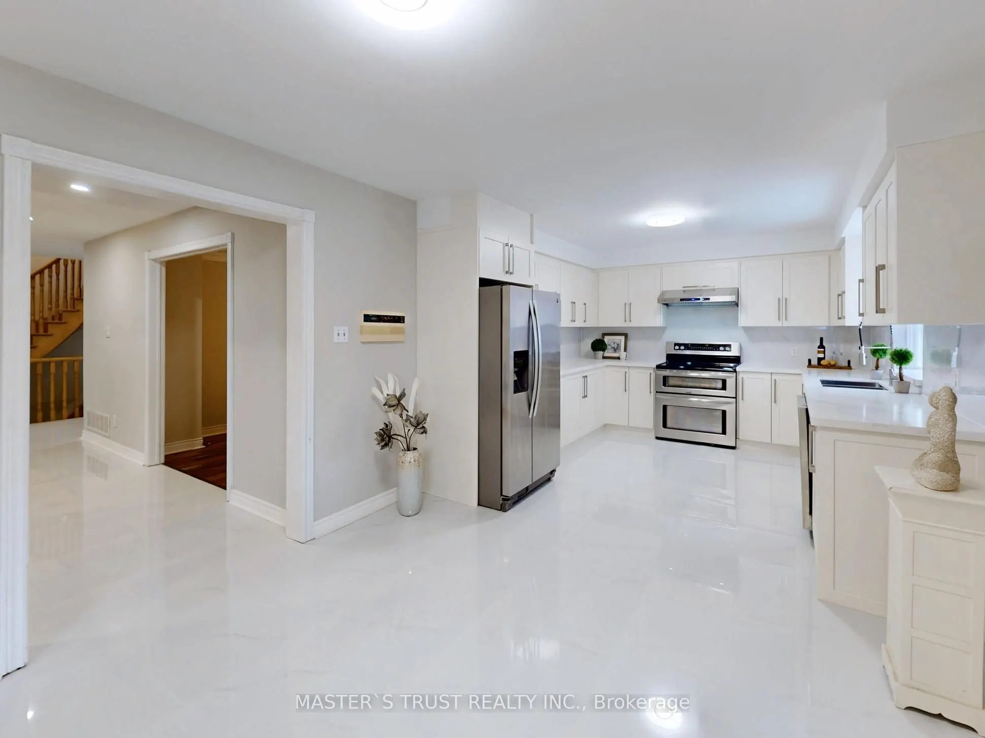 5 Jardin Hill Court