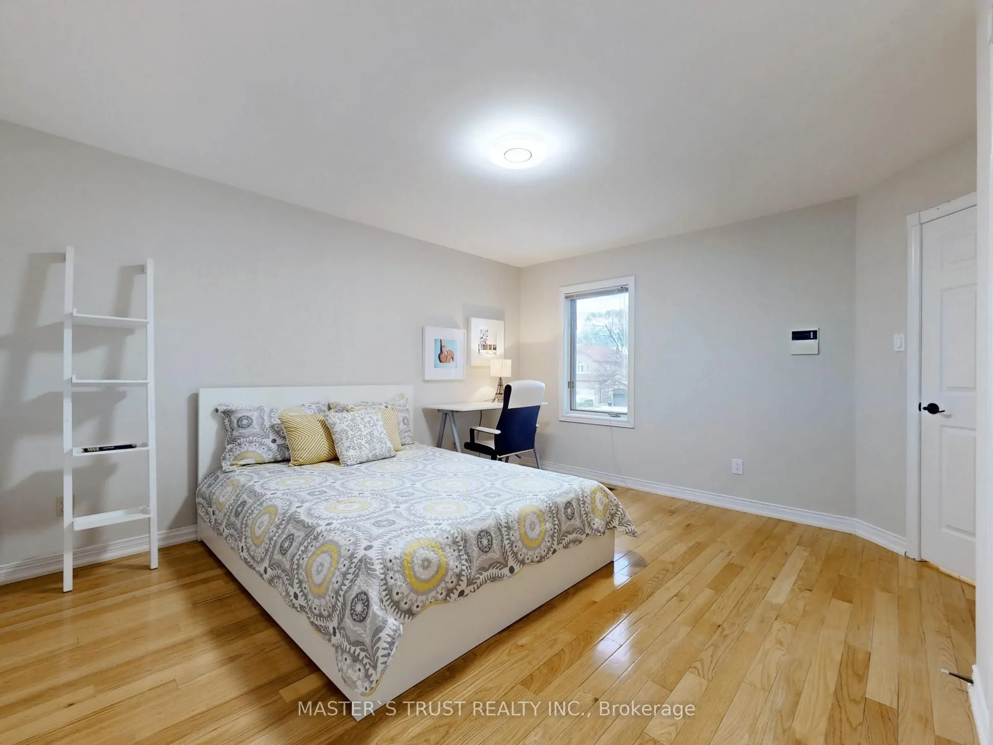 5 Jardin Hill Court
