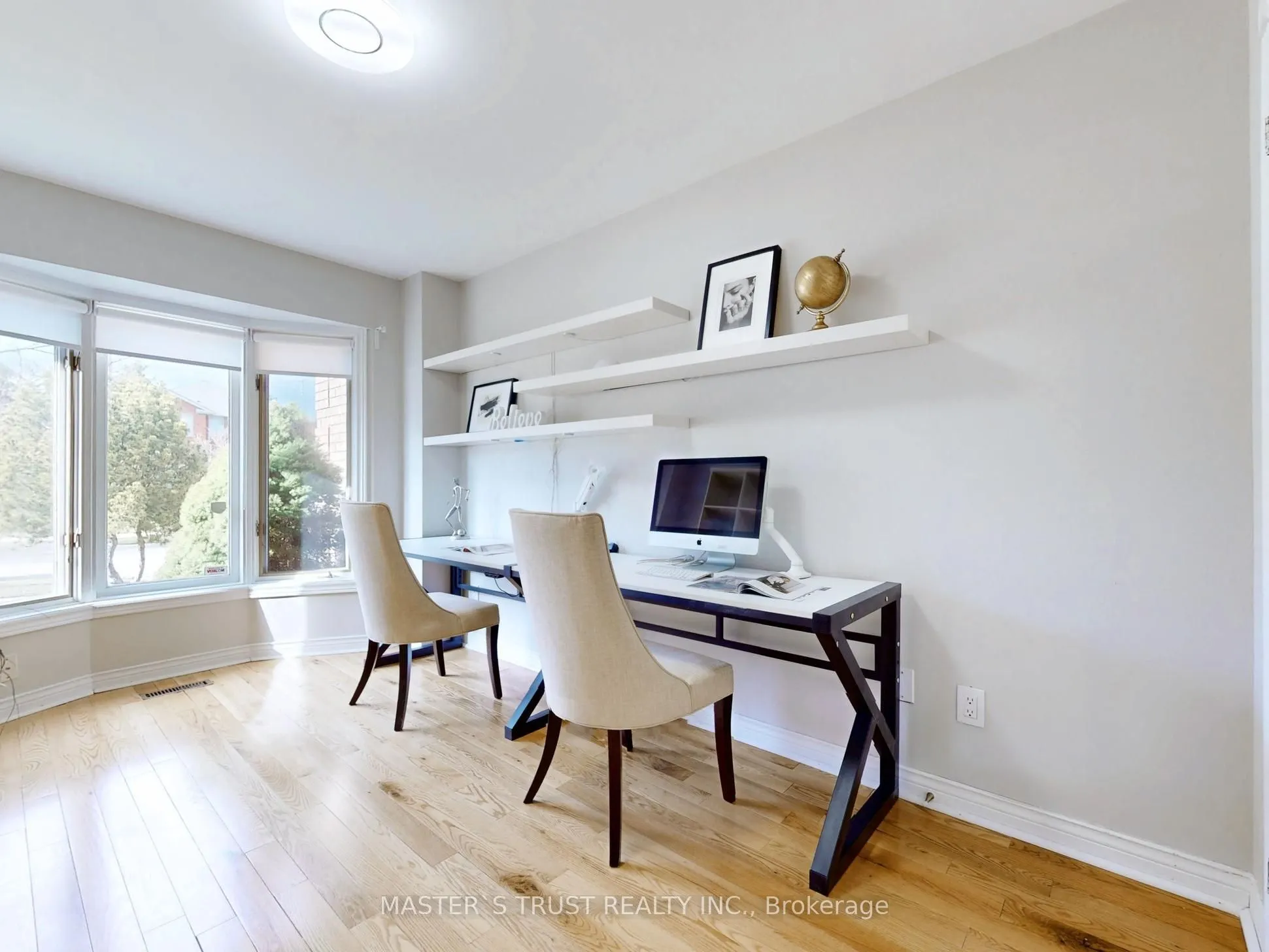 5 Jardin Hill Court