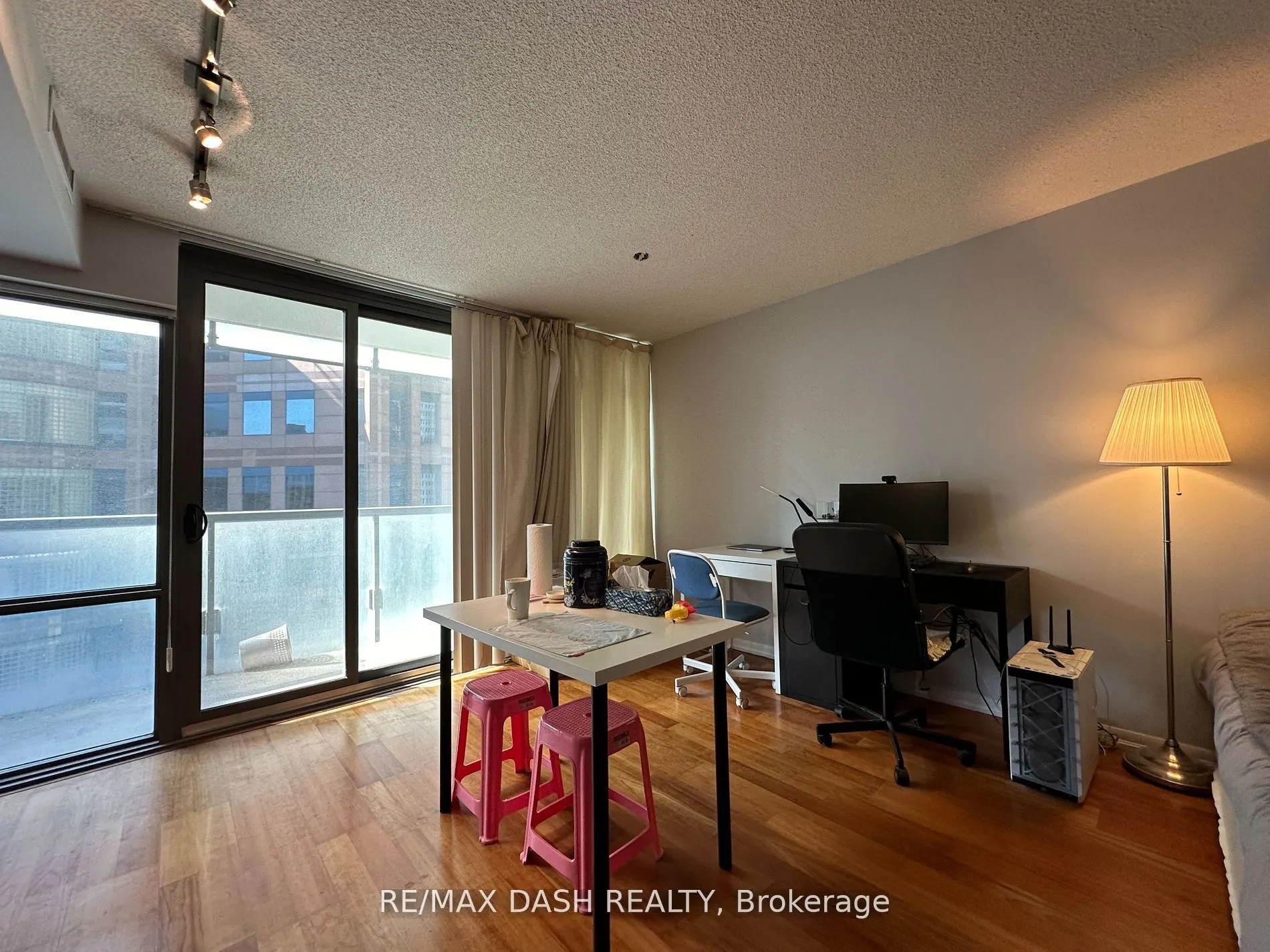 38 Grenville Street, #705