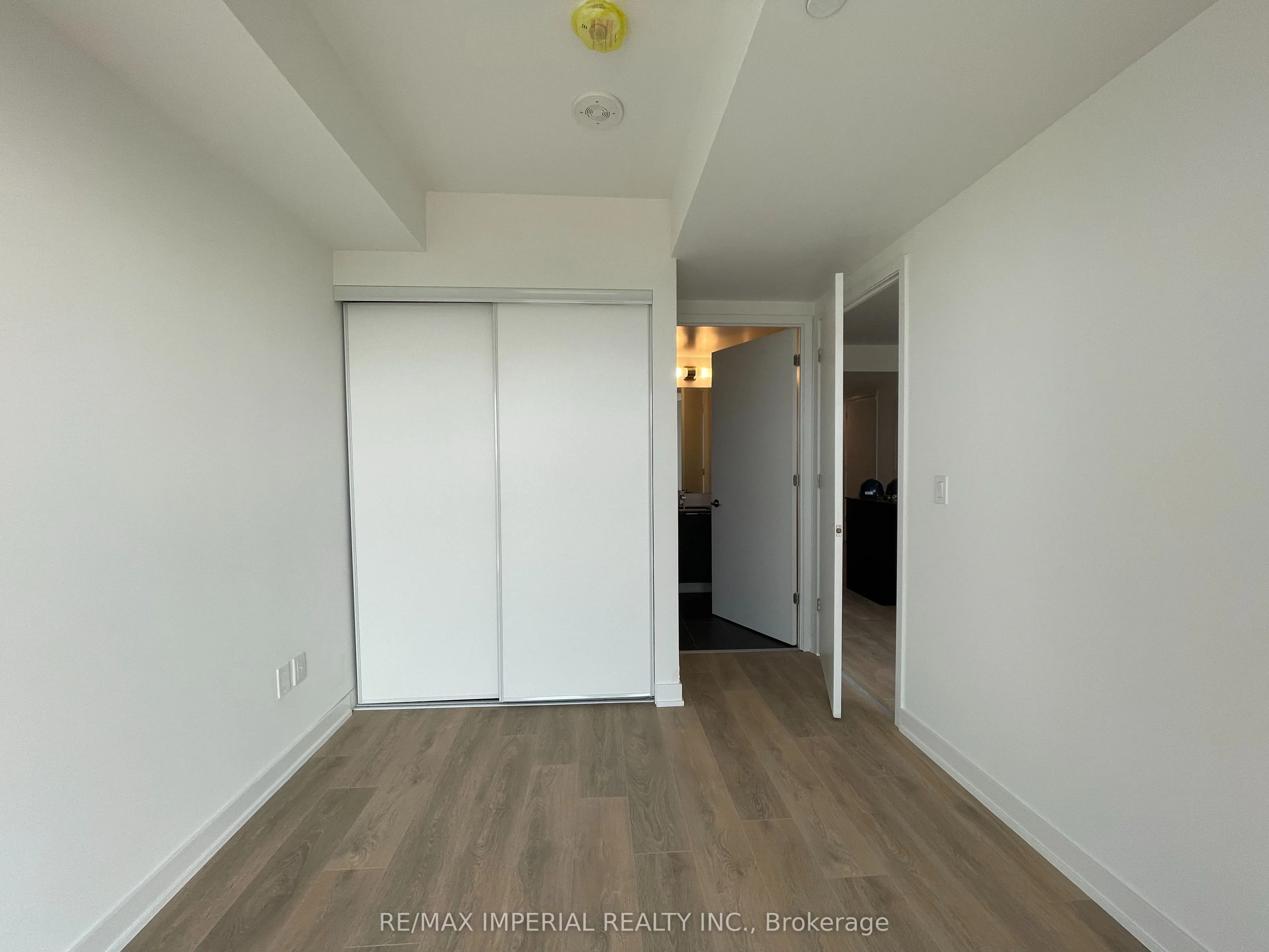 8 Tippett Road, #1107