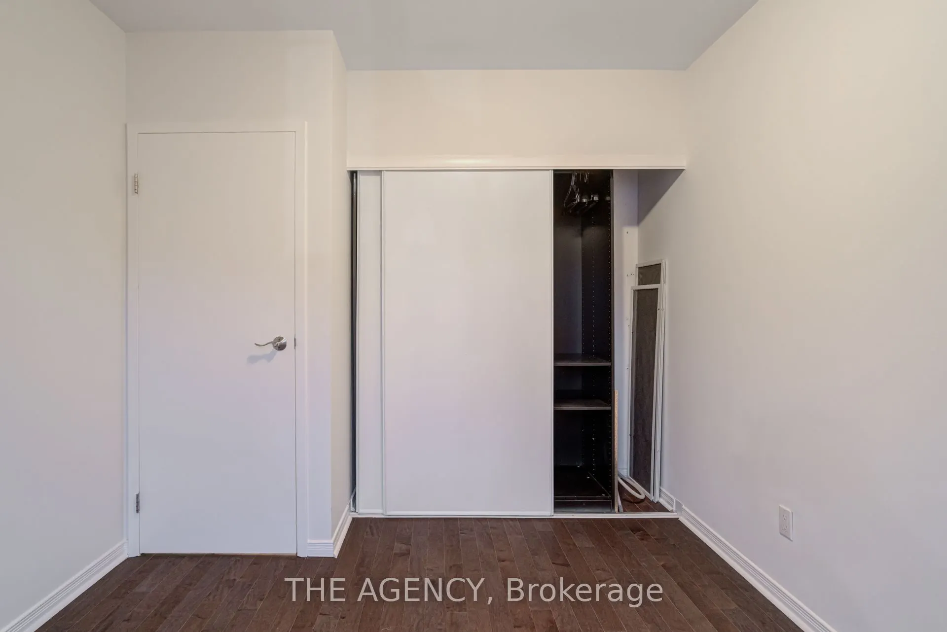 54 East Liberty Street, #1039