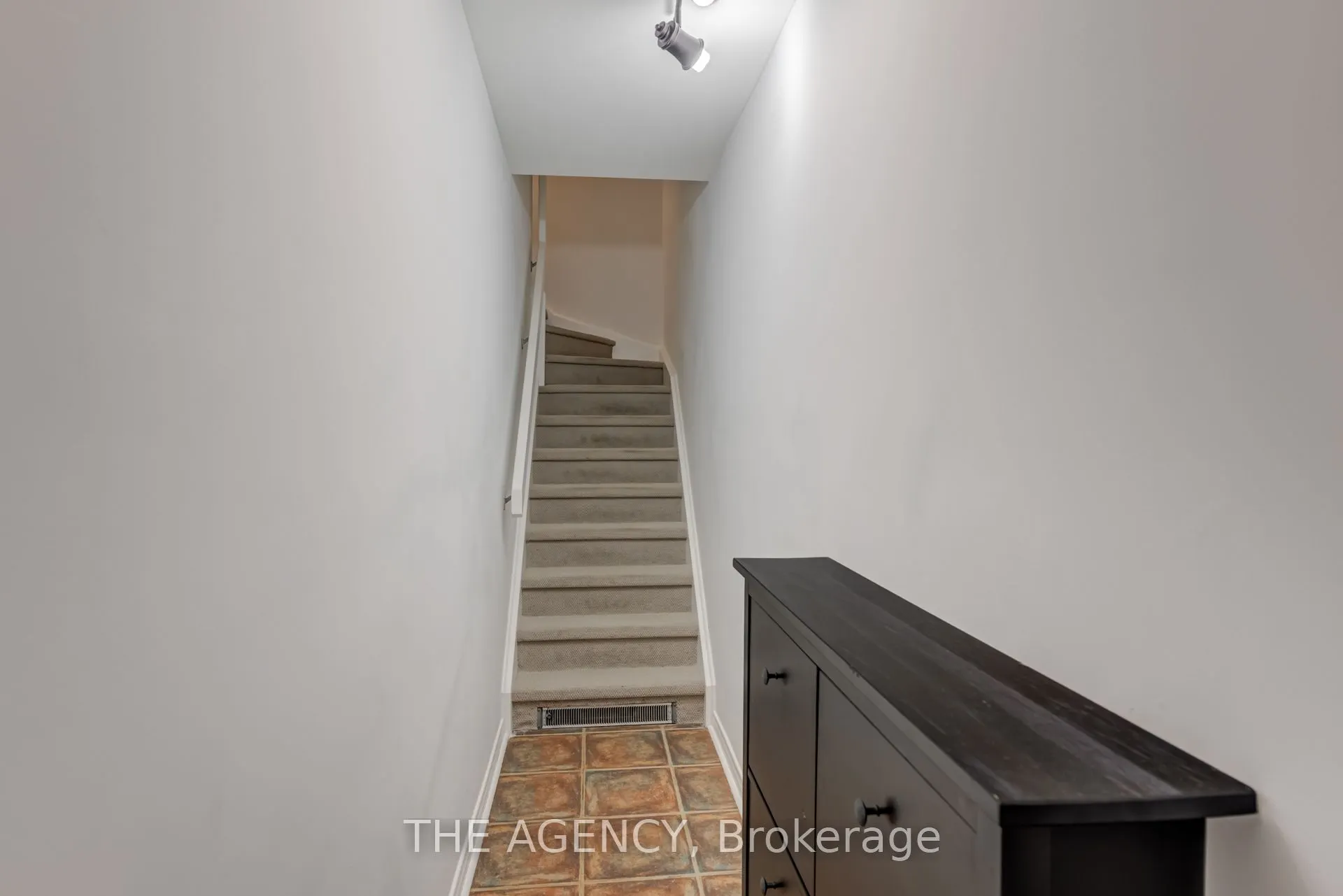 54 East Liberty Street, #1039