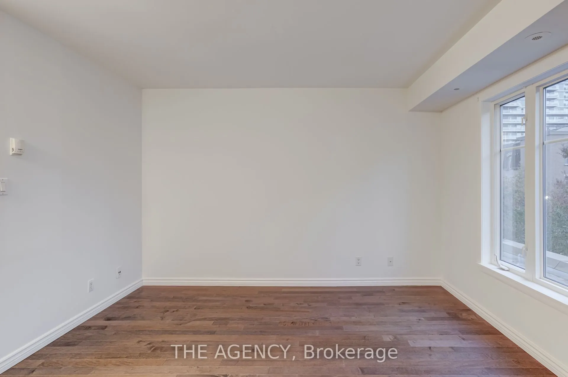 54 East Liberty Street, #1039