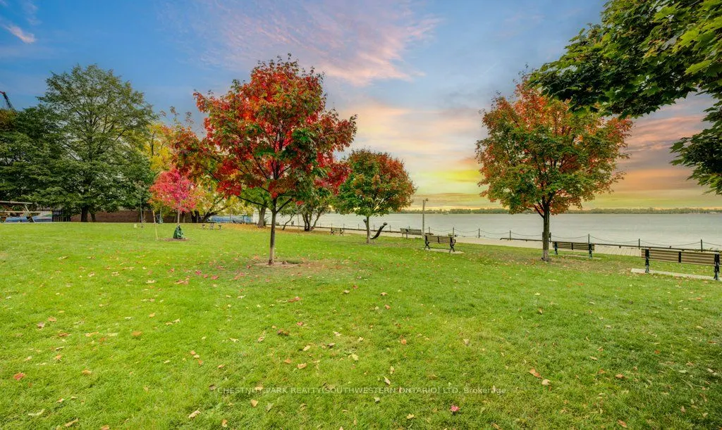 33 Harbour Square, #2409