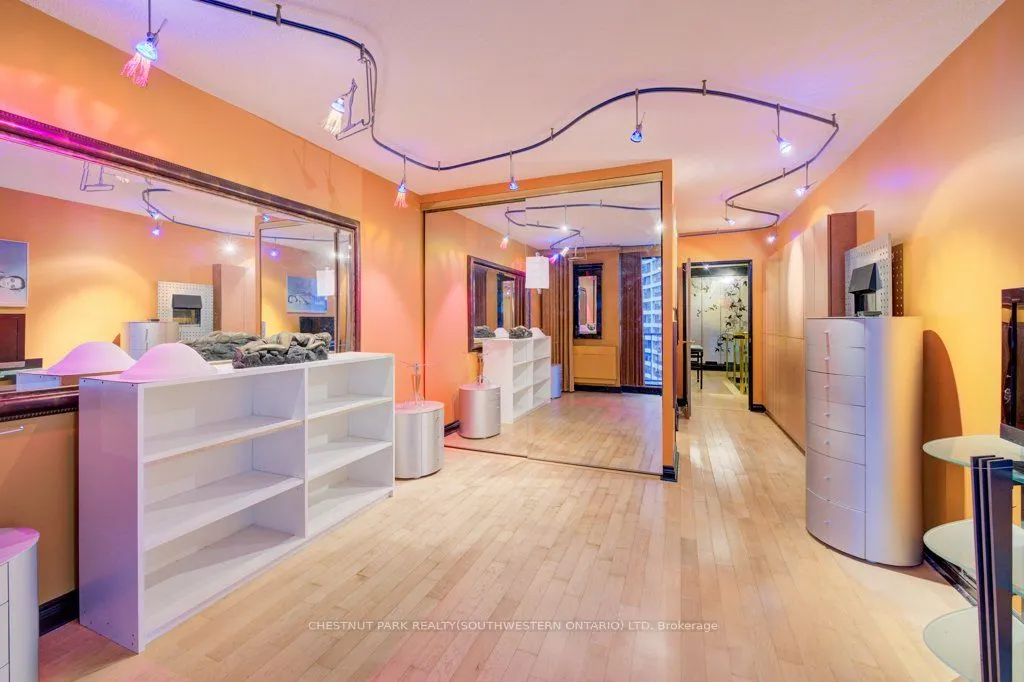 33 Harbour Square, #2409