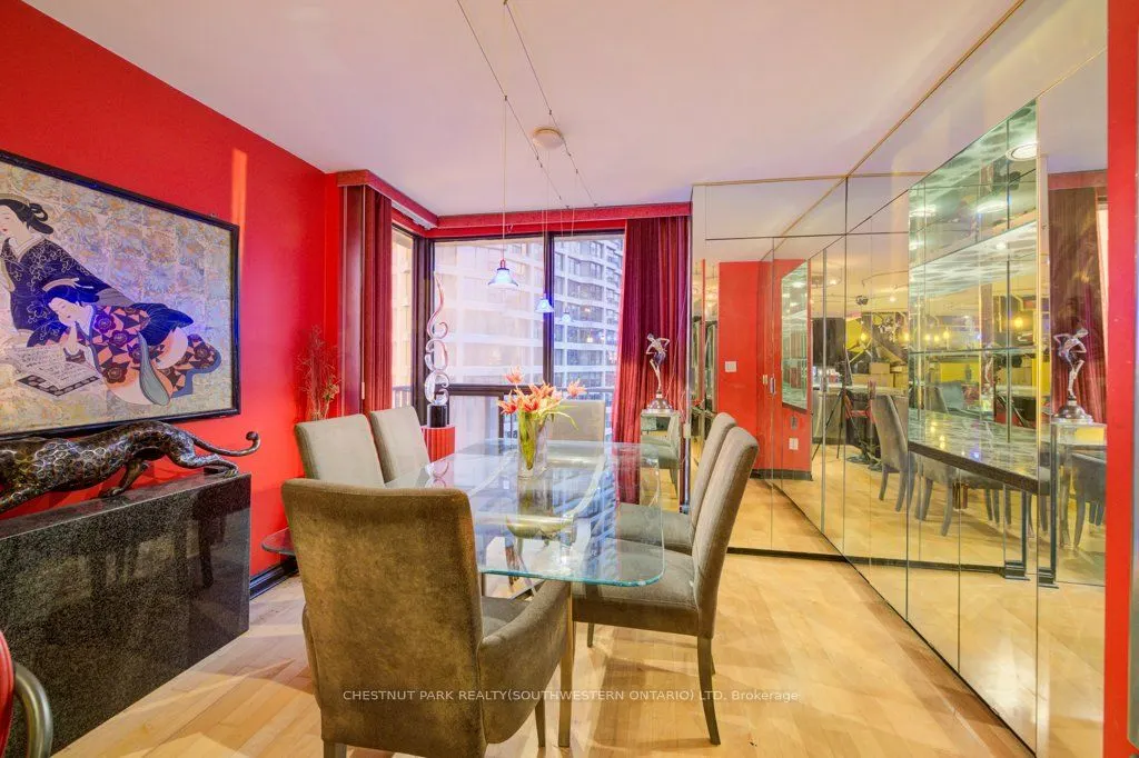 33 Harbour Square, #2409