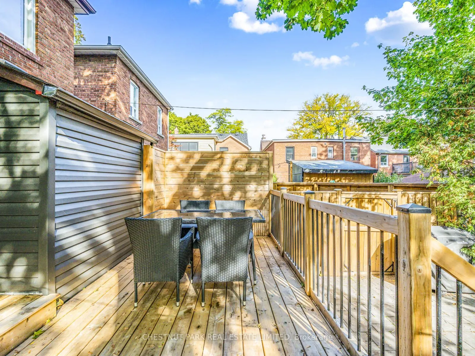 629 Duplex Avenue