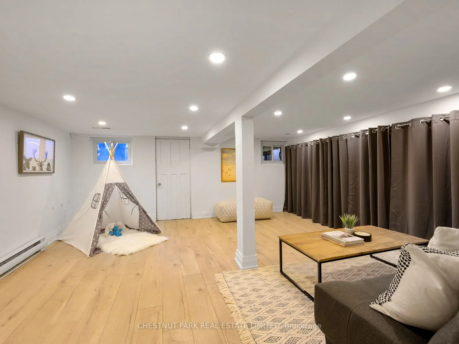 629 Duplex Avenue