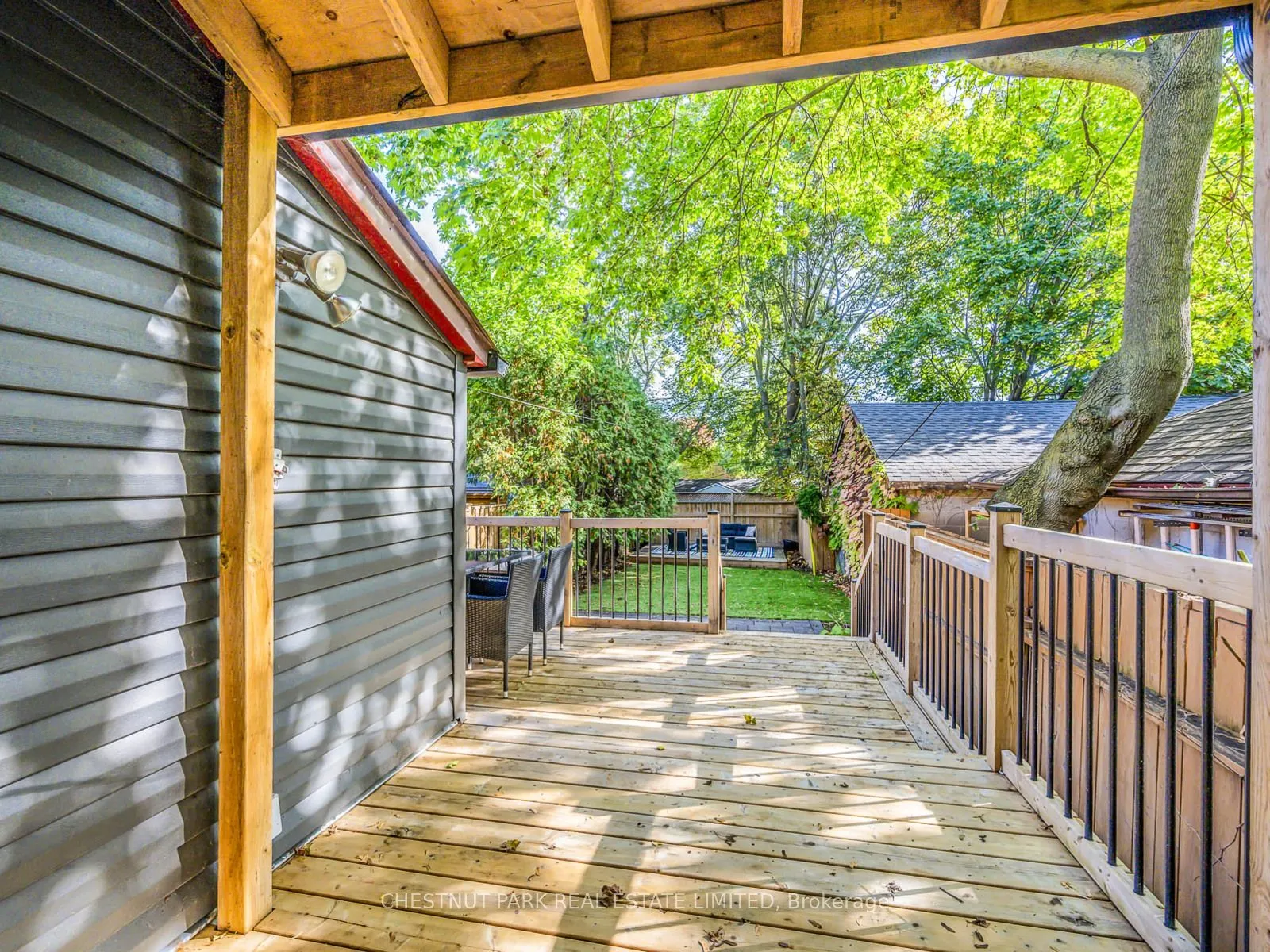 629 Duplex Avenue