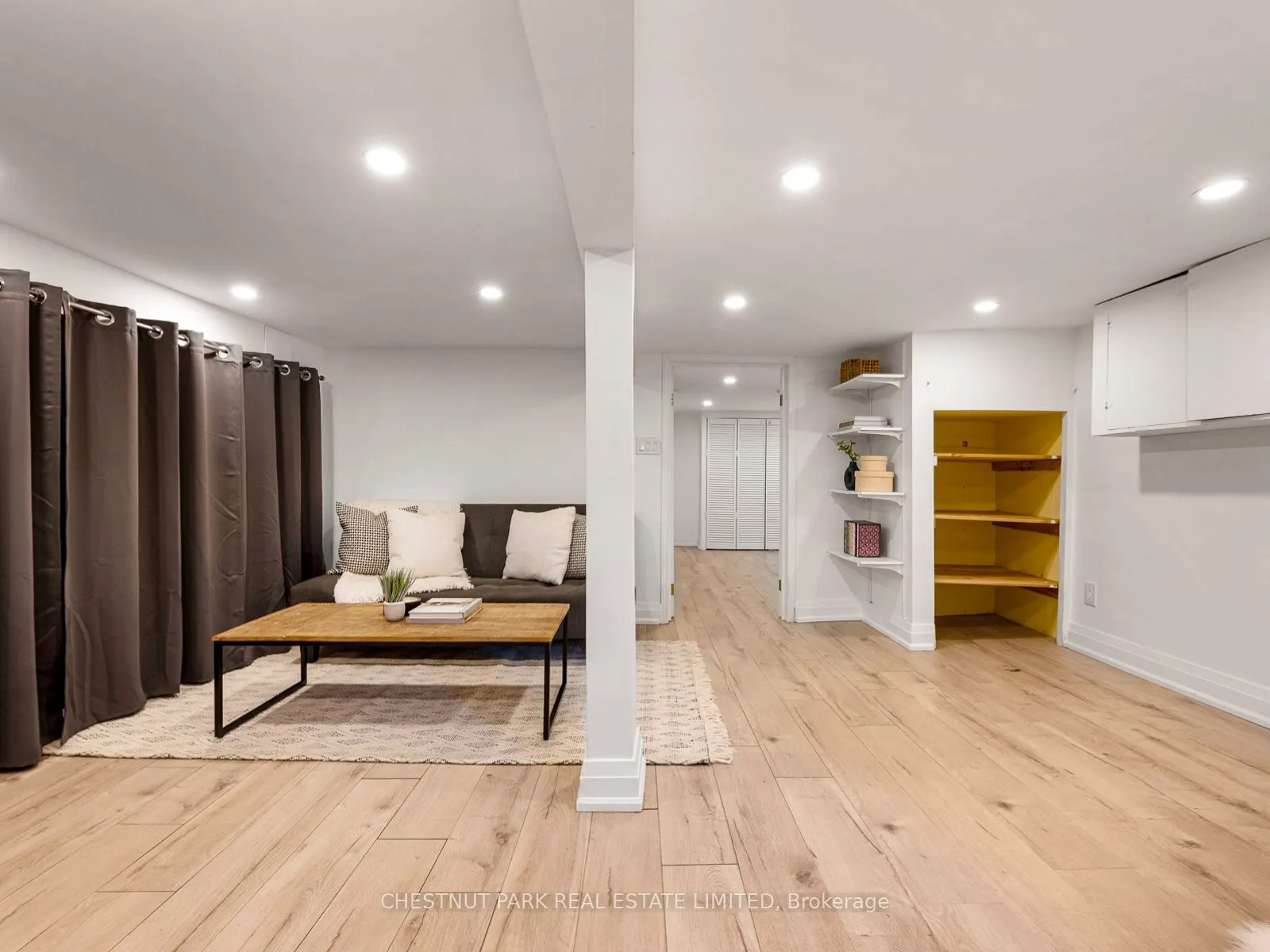 629 Duplex Avenue