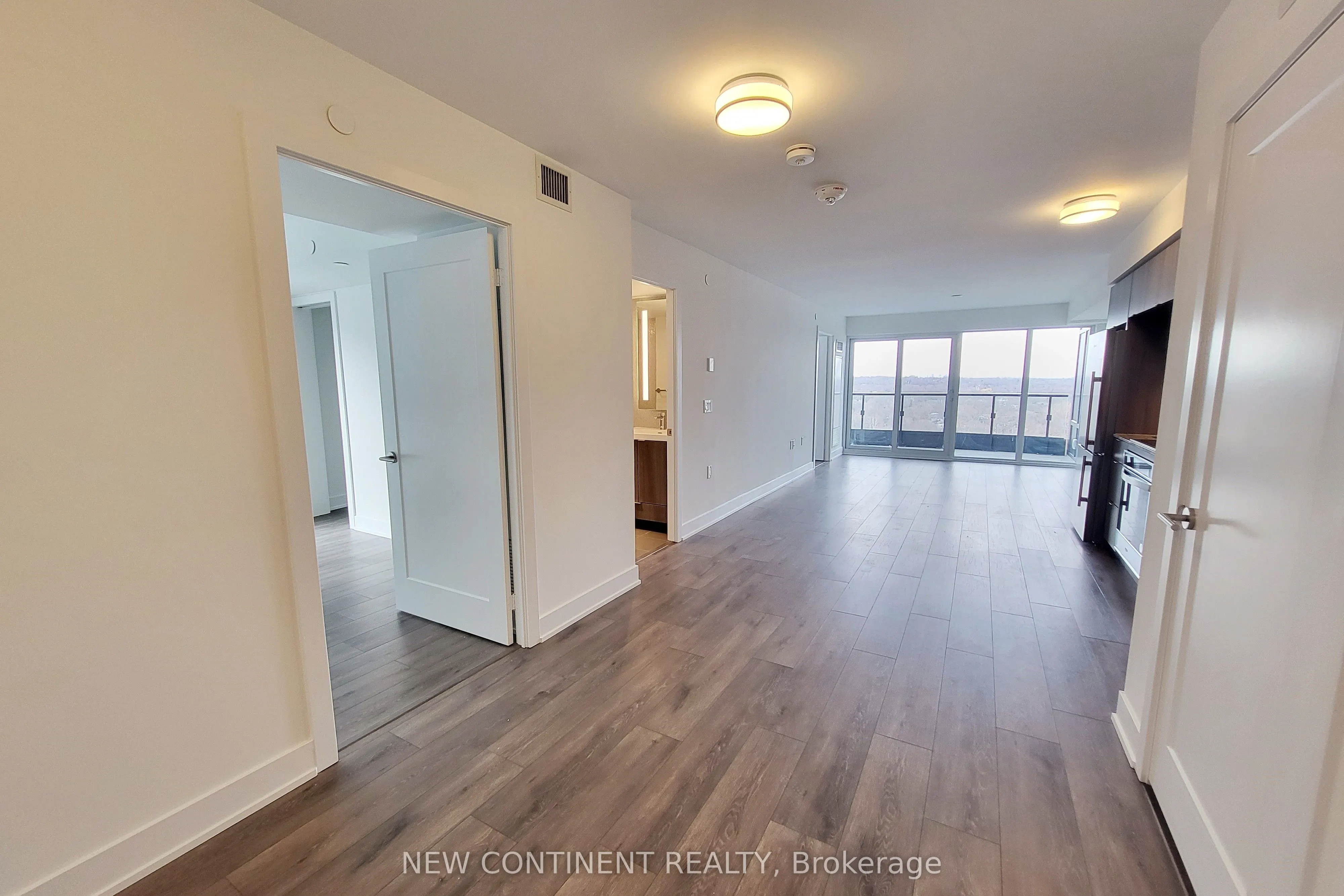 585 Bloor Street E, #1623