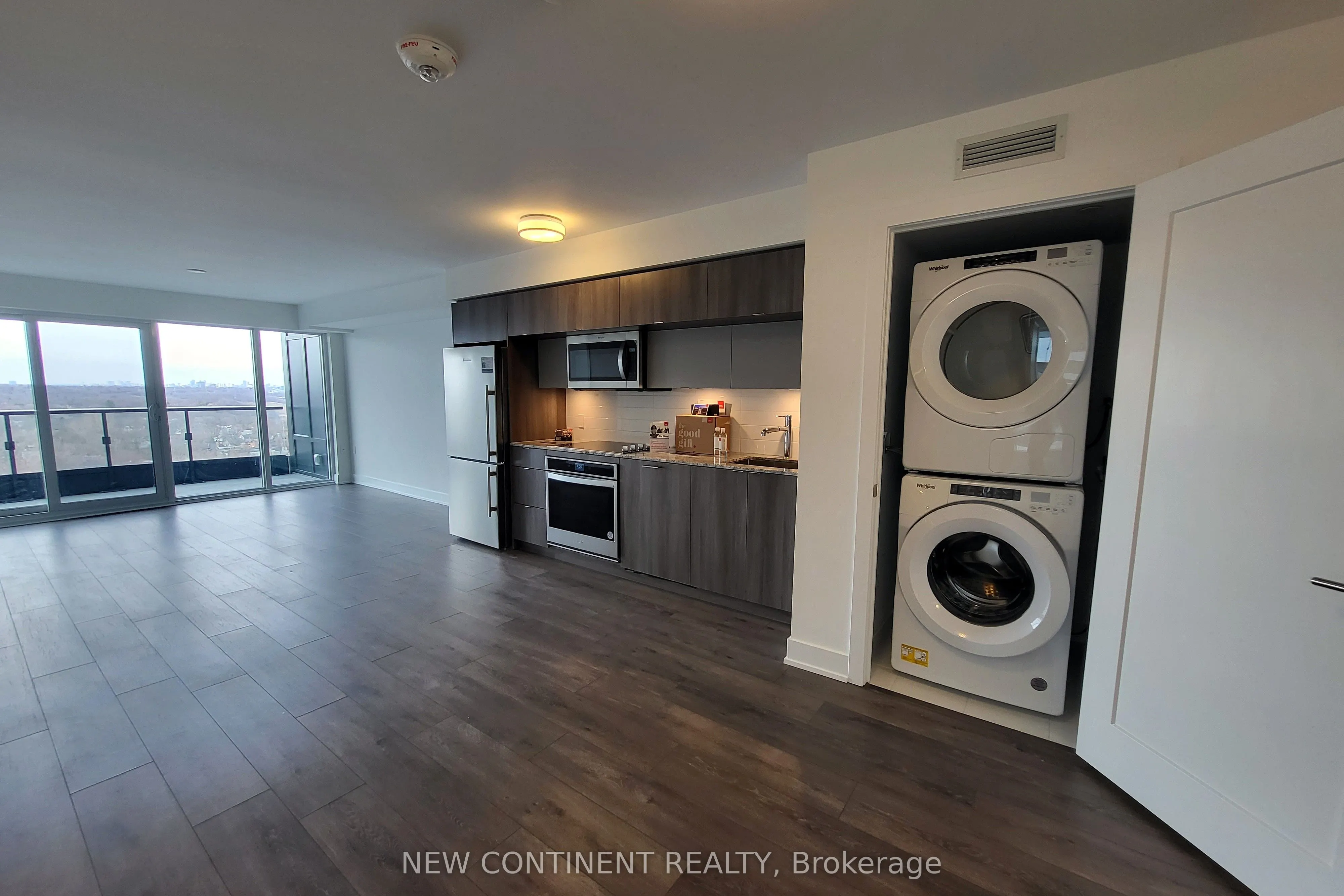 585 Bloor Street E, #1623