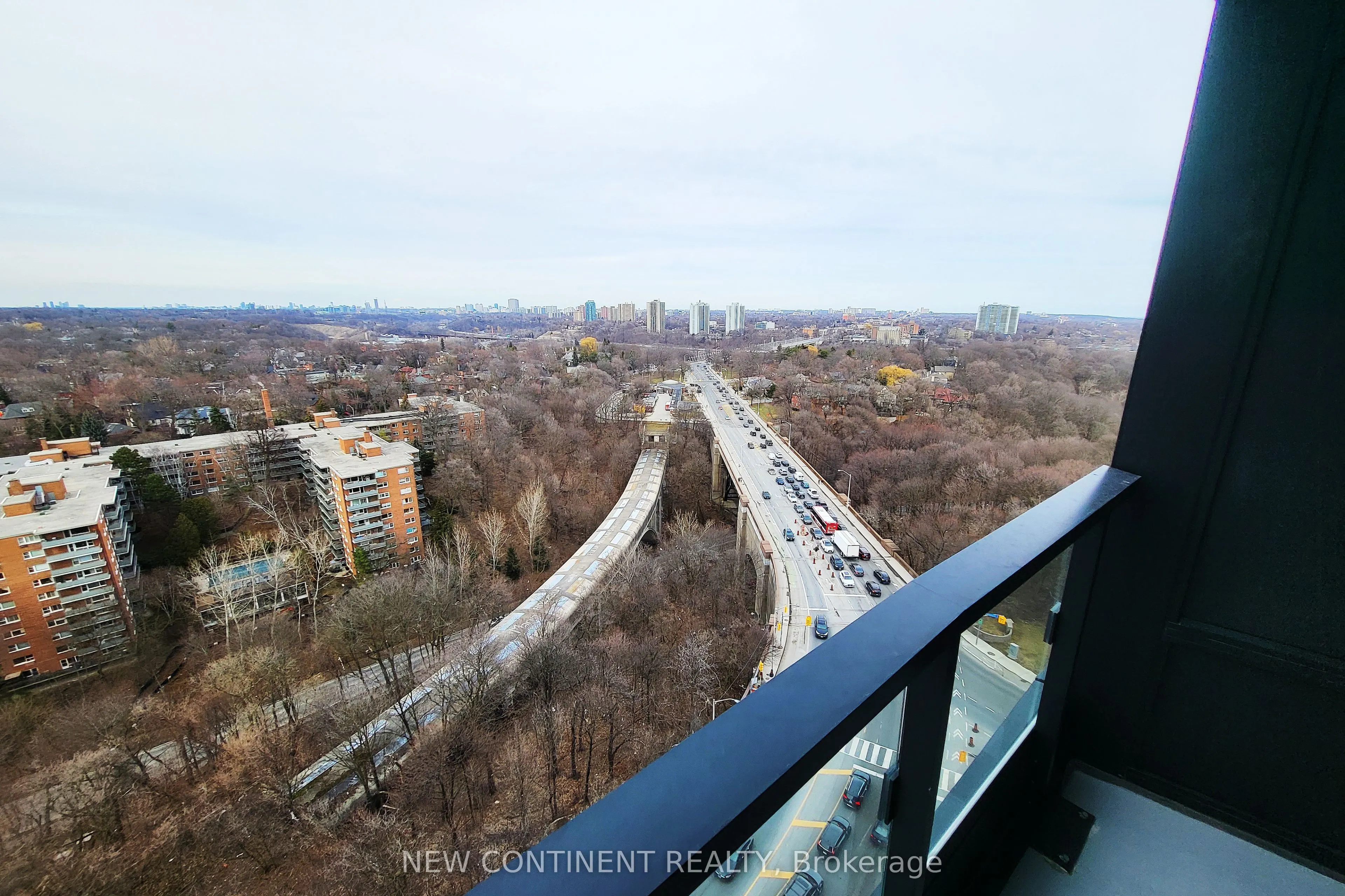585 Bloor Street E, #1623