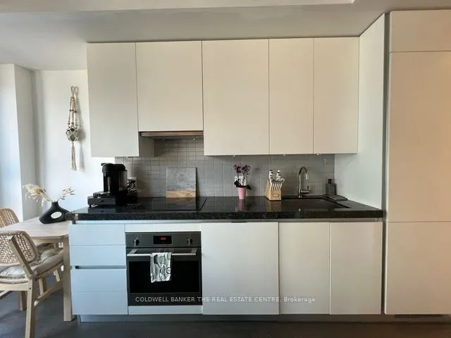 629 King Street W, #423