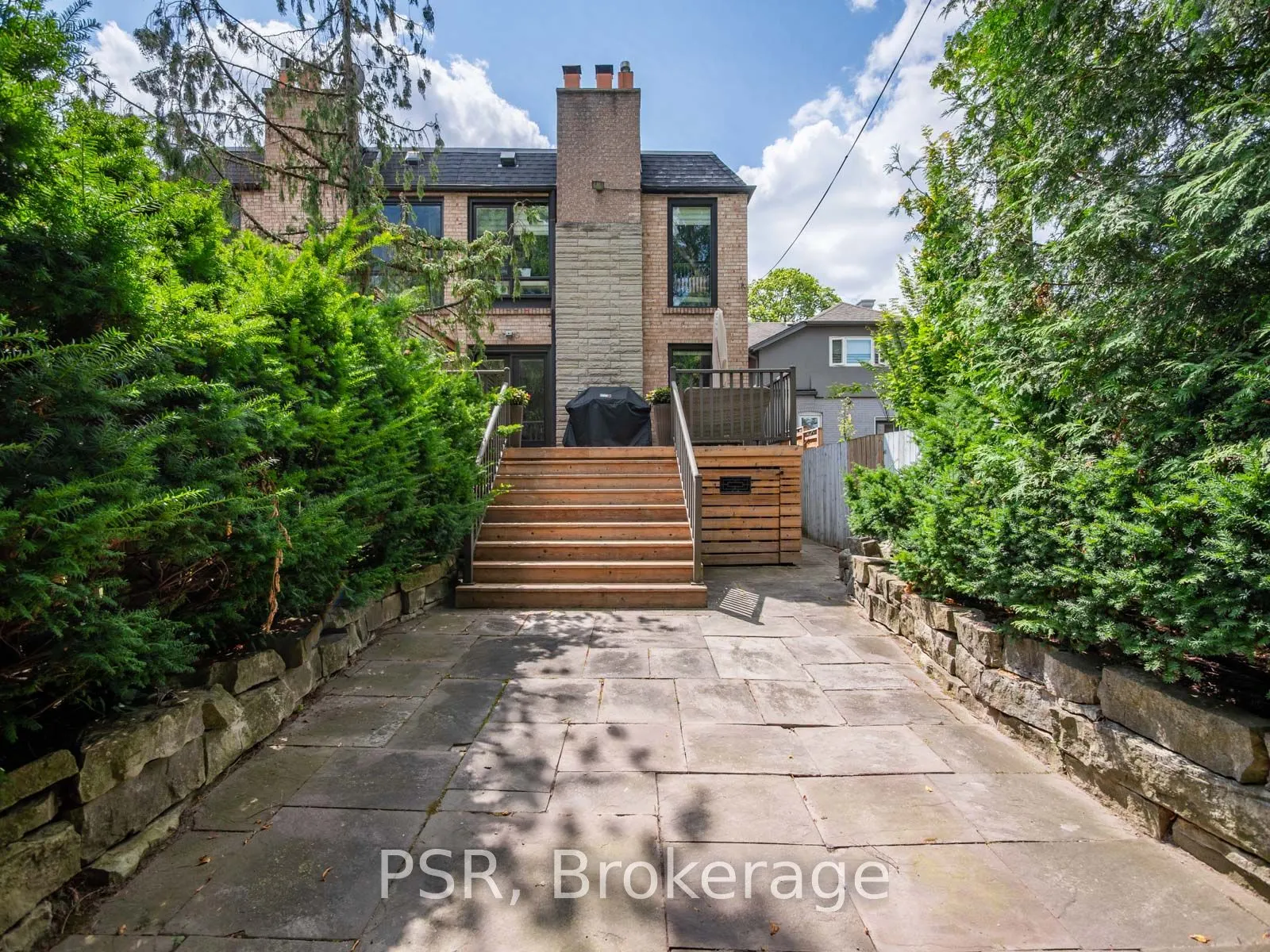 128 St Clements Avenue