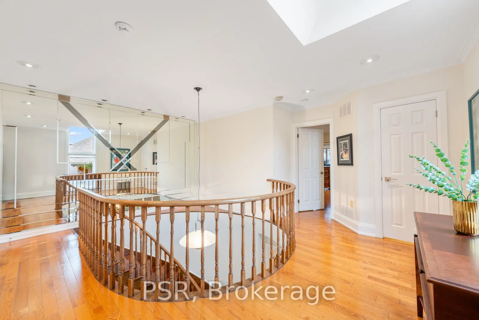 128 St Clements Avenue