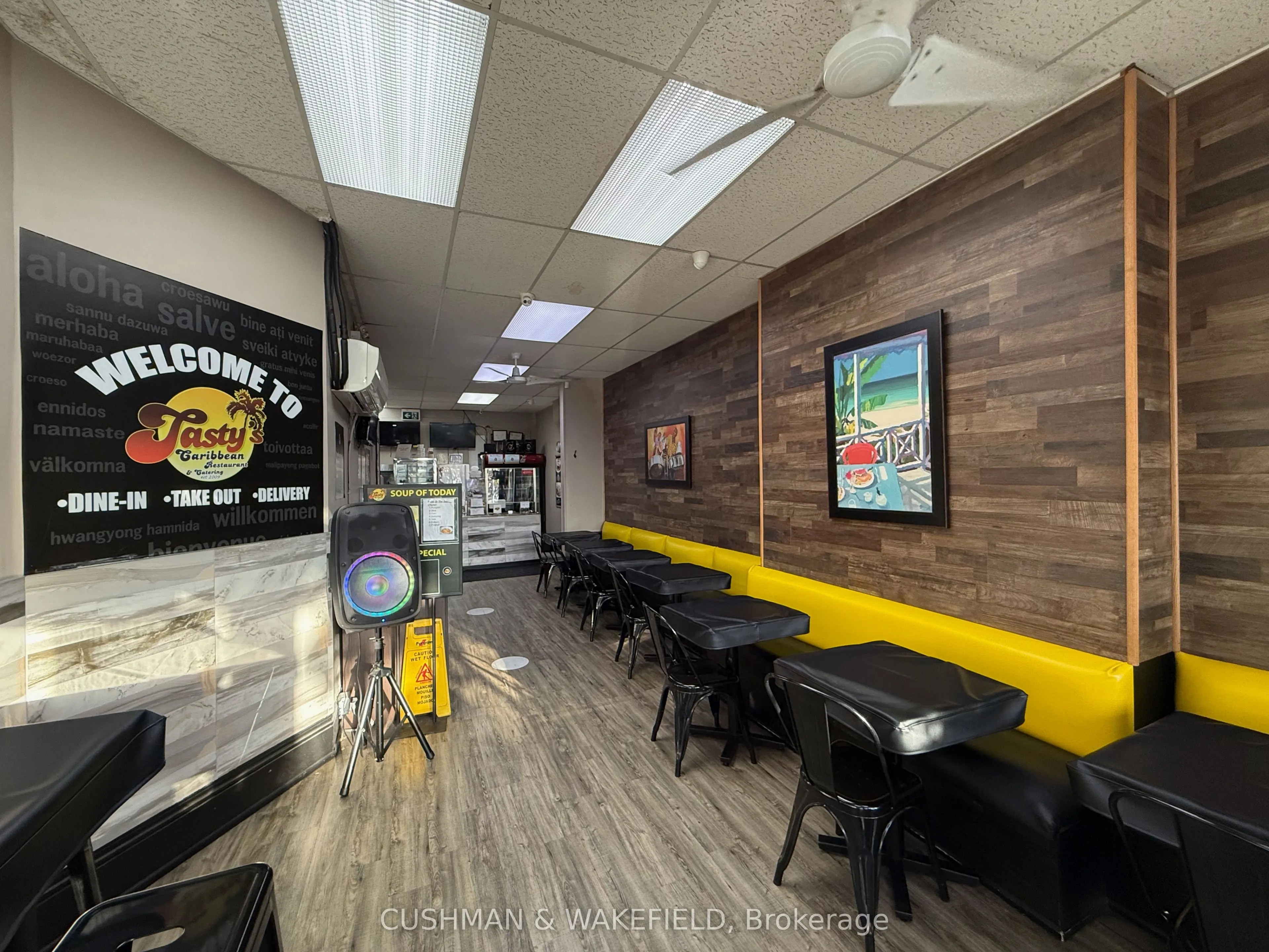 405 Spadina Avenue