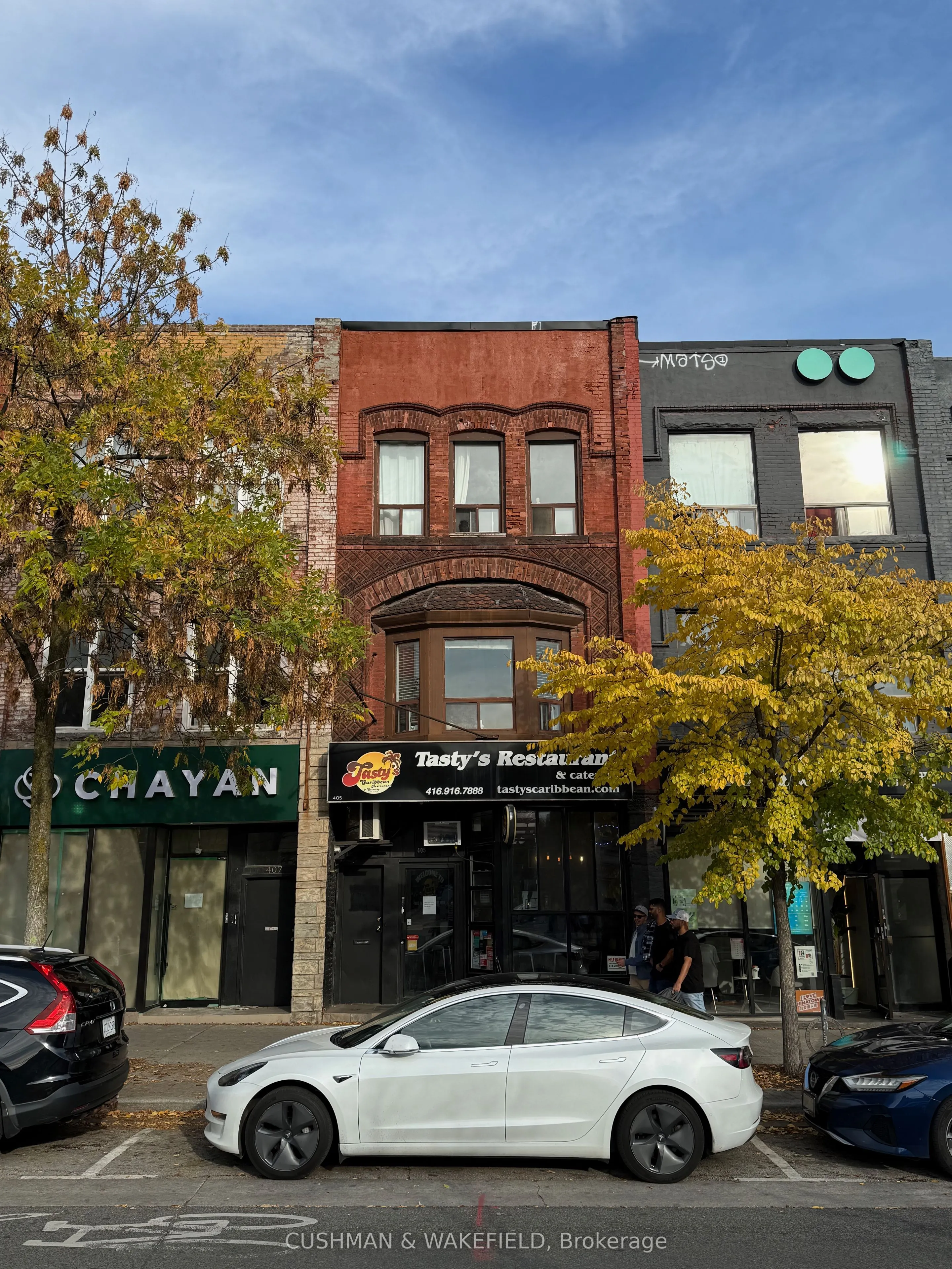 405 Spadina Avenue