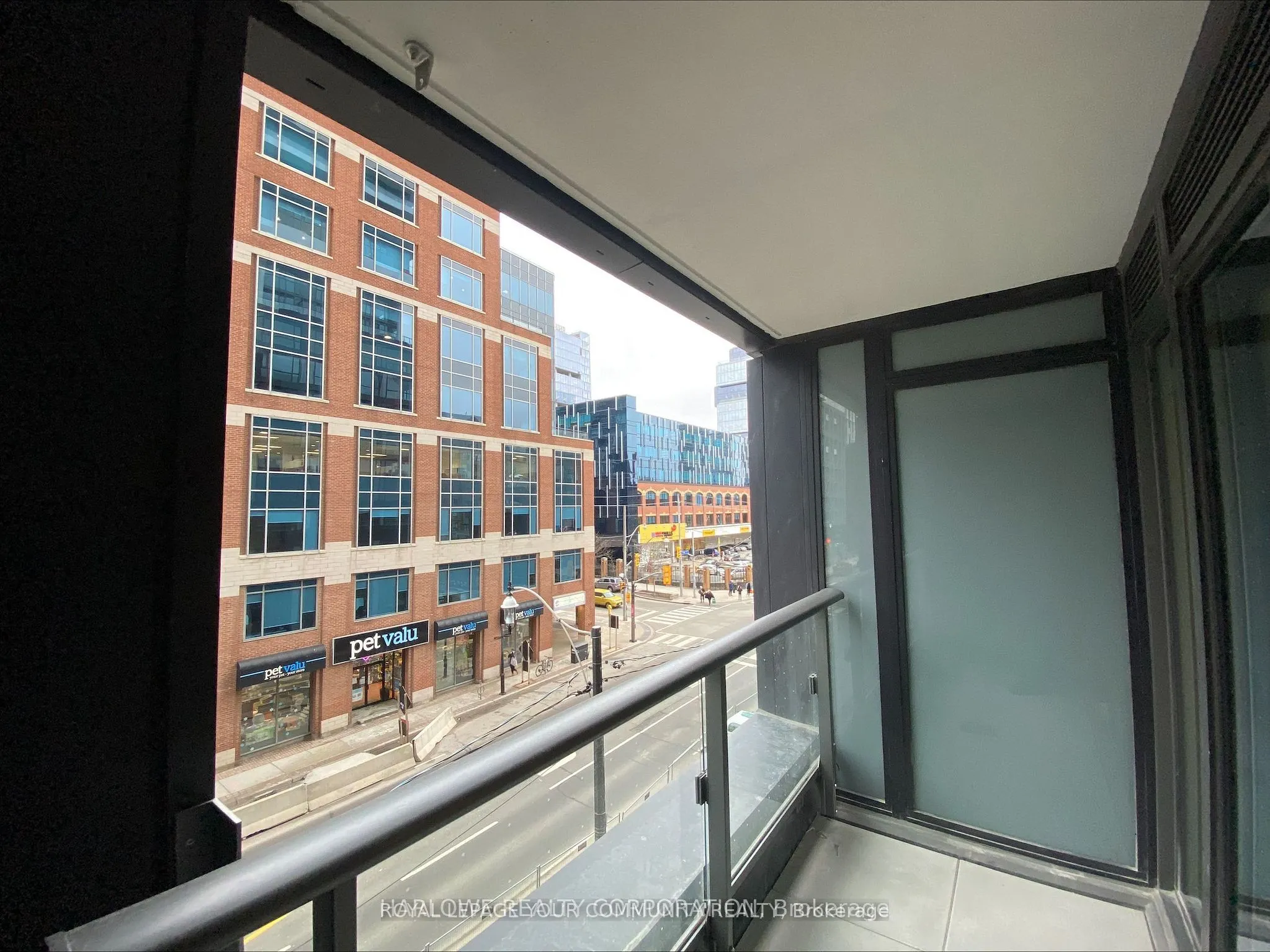135 Lower Sherbourne Street, #335 W