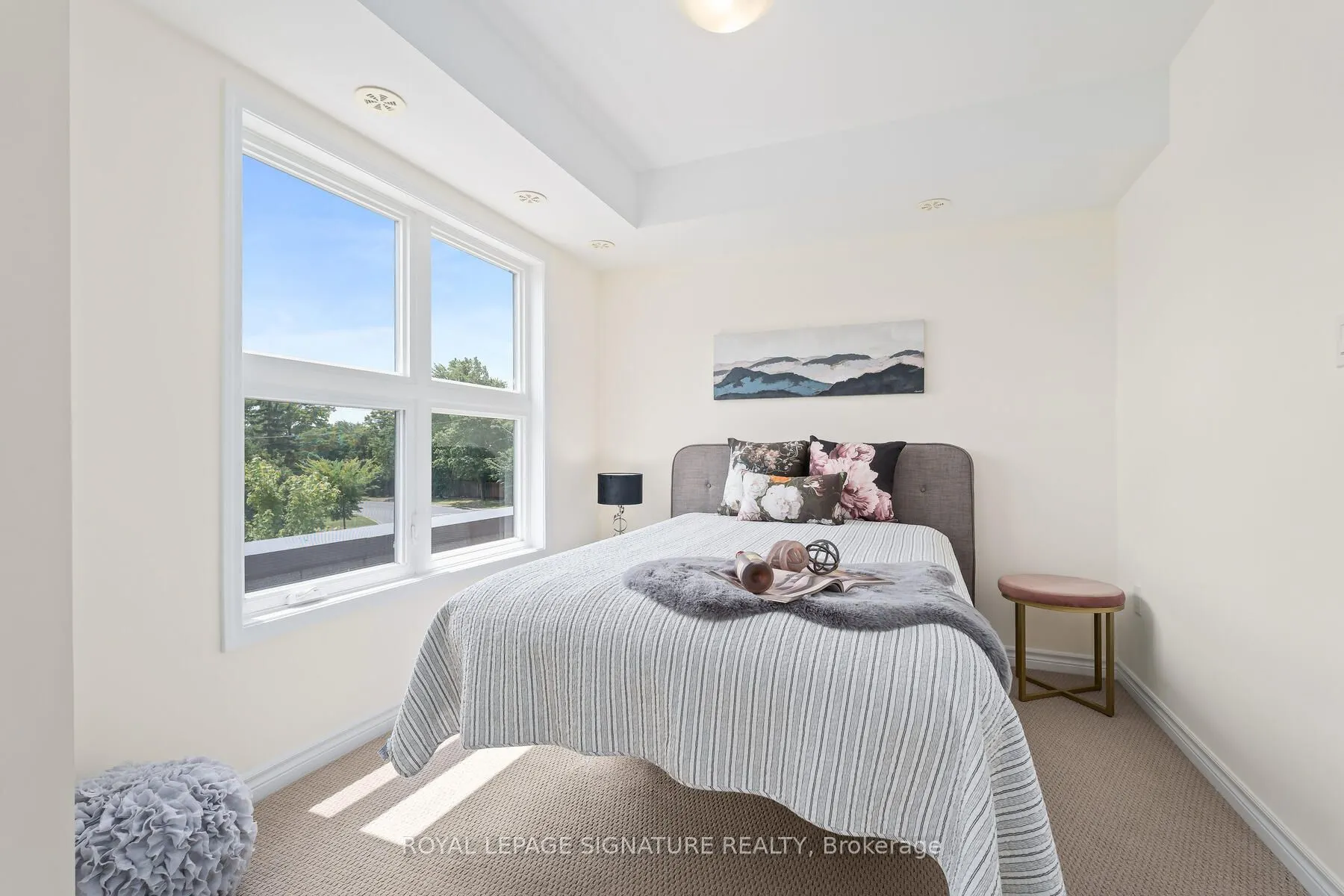10 Curlew Drive