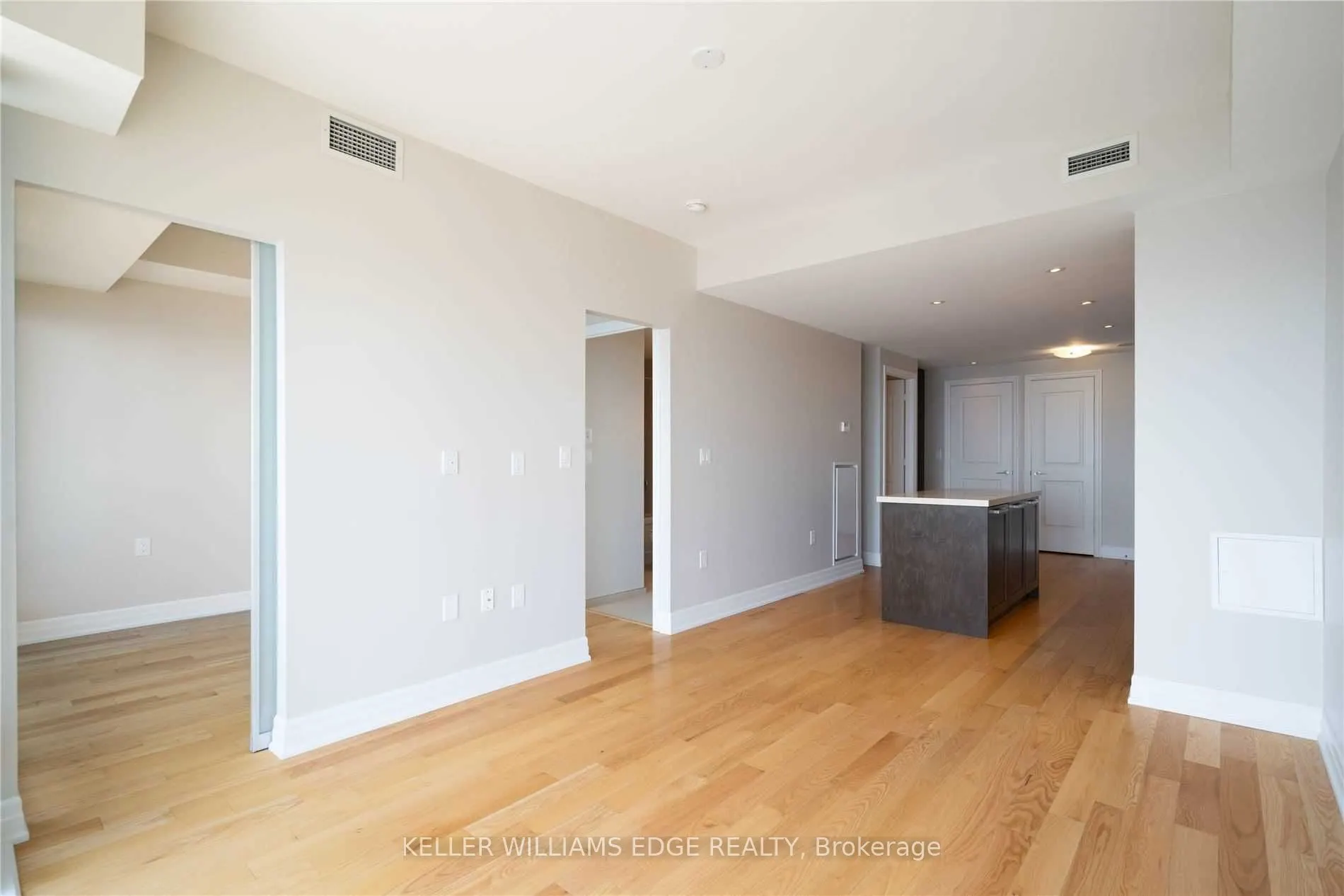 8 The Esplanade Street, #5310