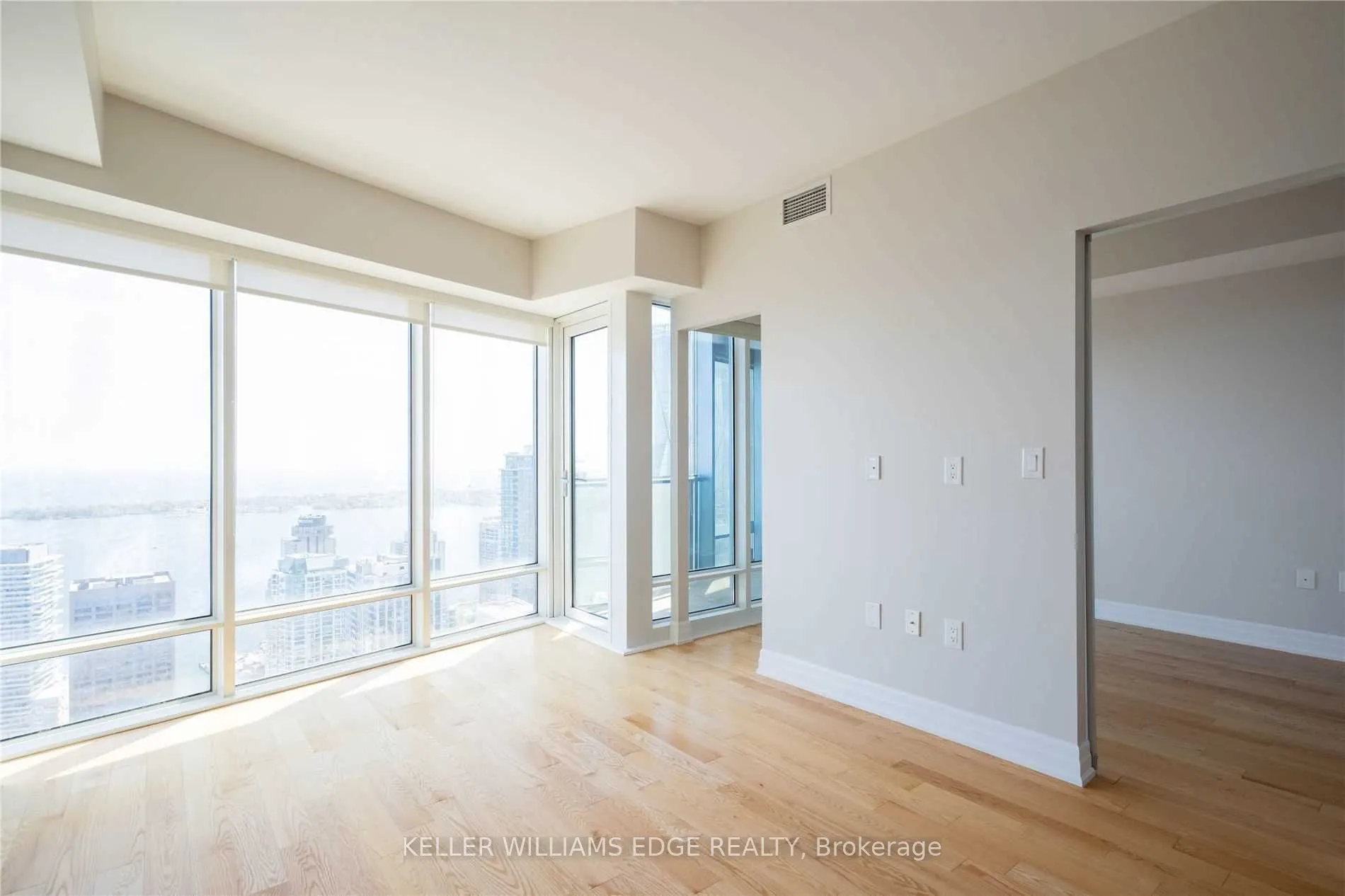 8 The Esplanade Street, #5310