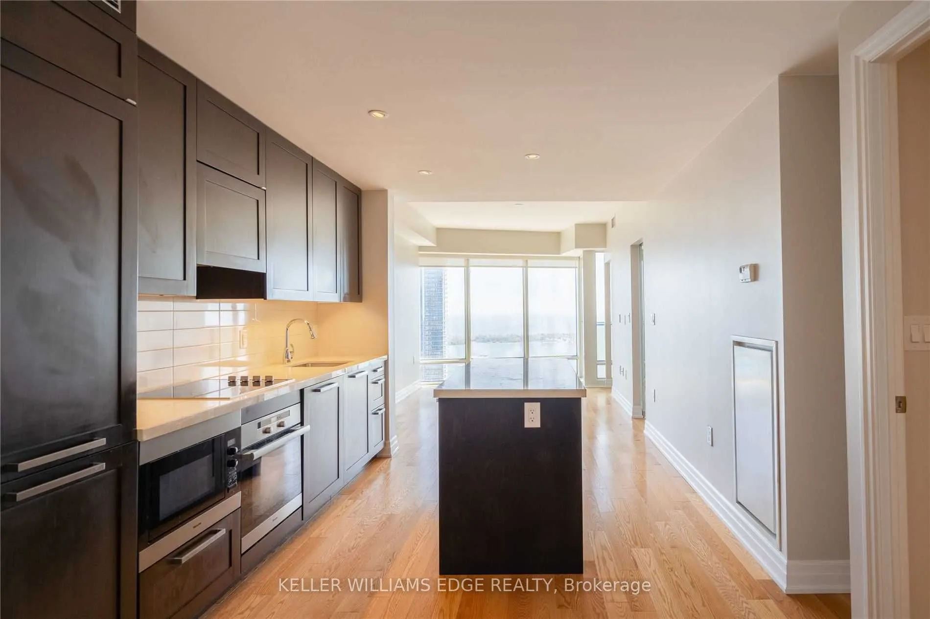 8 The Esplanade Street, #5310