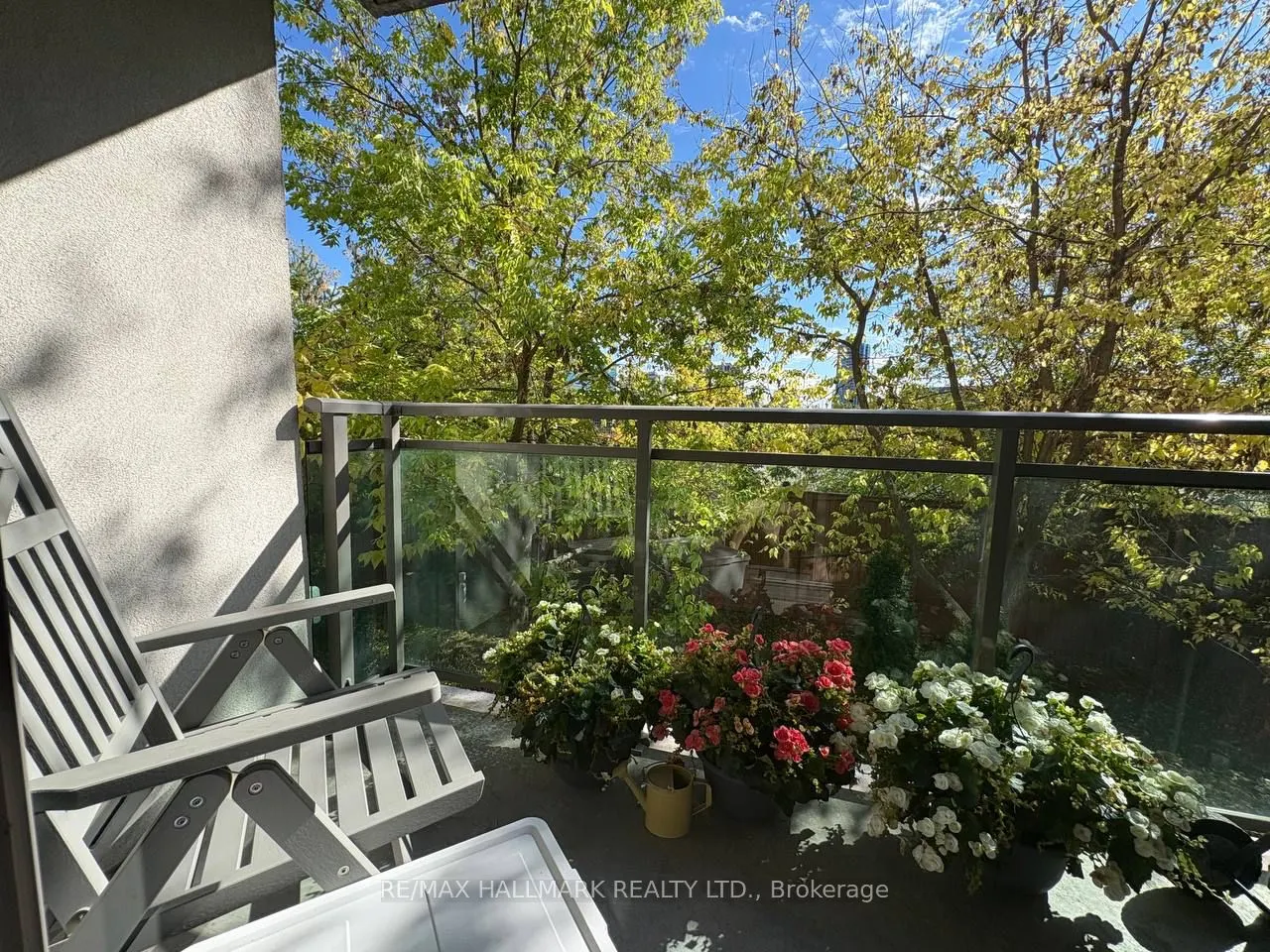 120 Dallimore Circle S, #320