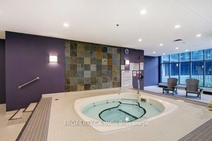 219 Fort York Boulevard, #802