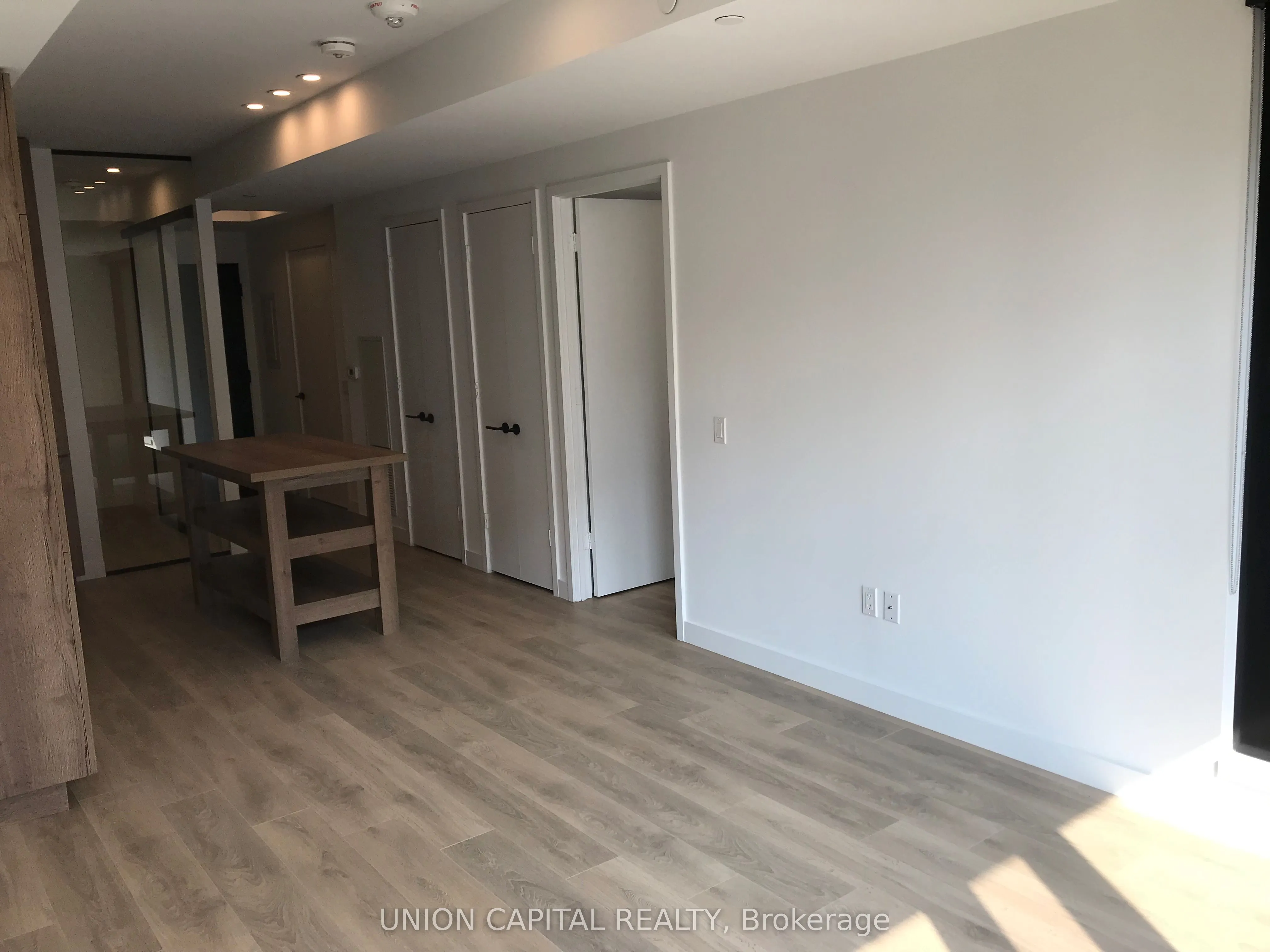 505 Richmond Street W, #802