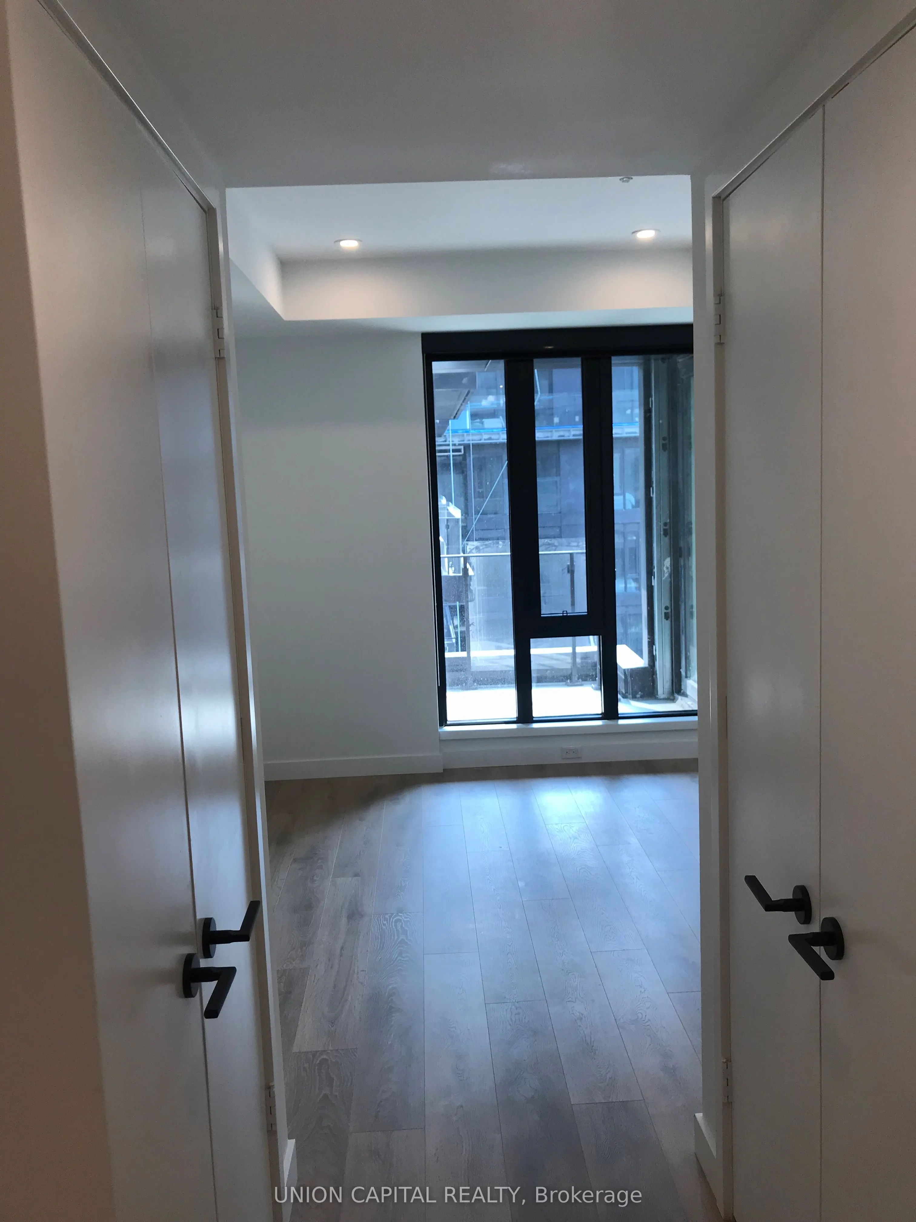 505 Richmond Street W, #802