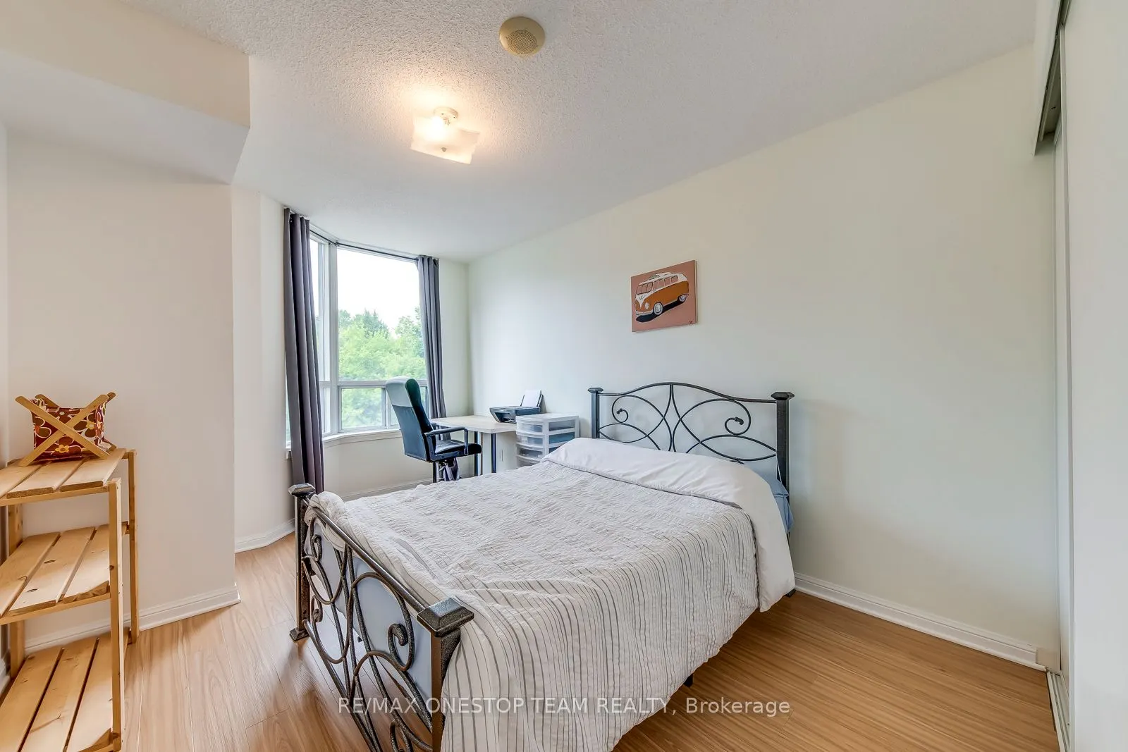 5940 Yonge Street, #303
