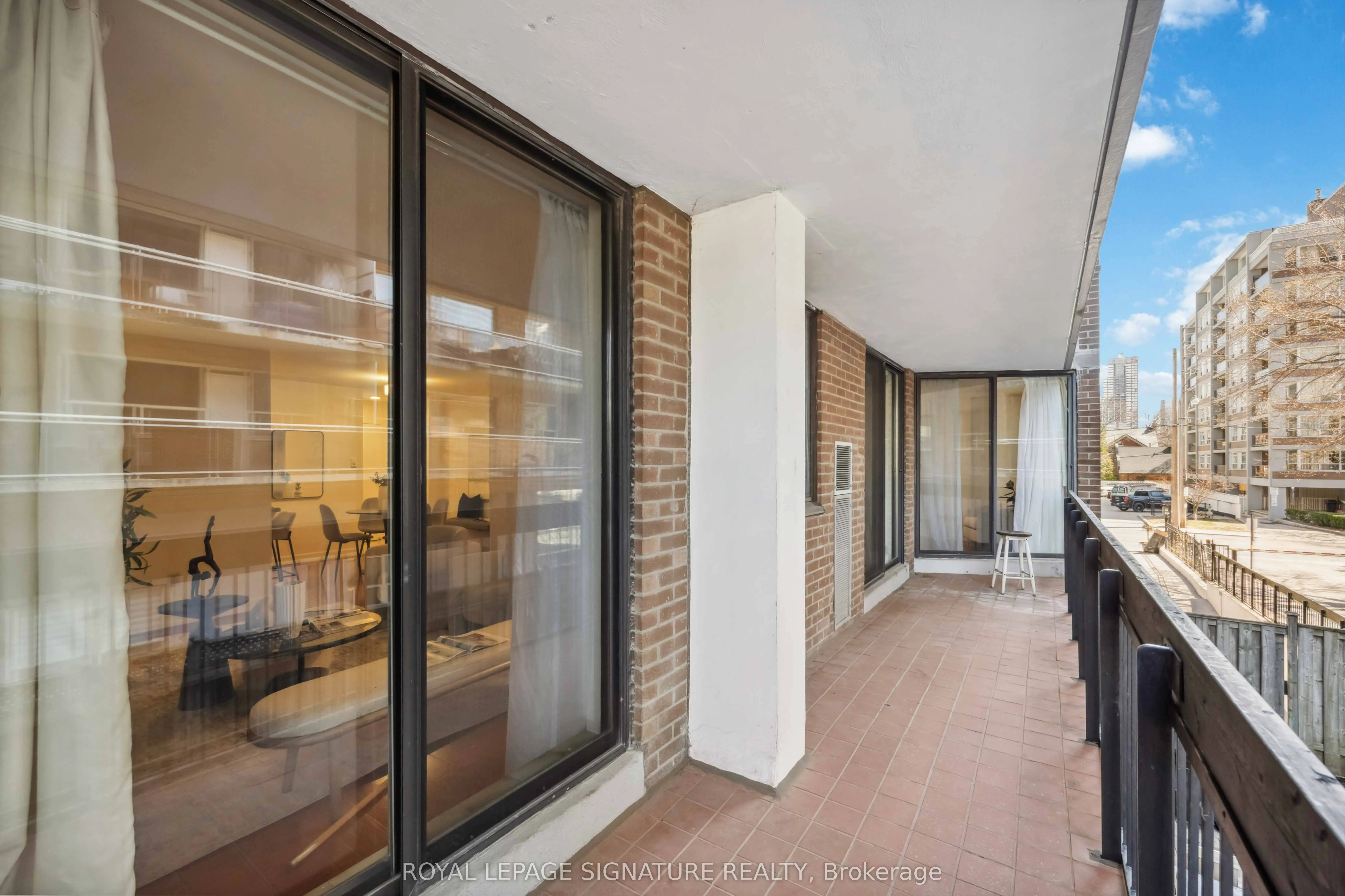 212 St. George Street #201