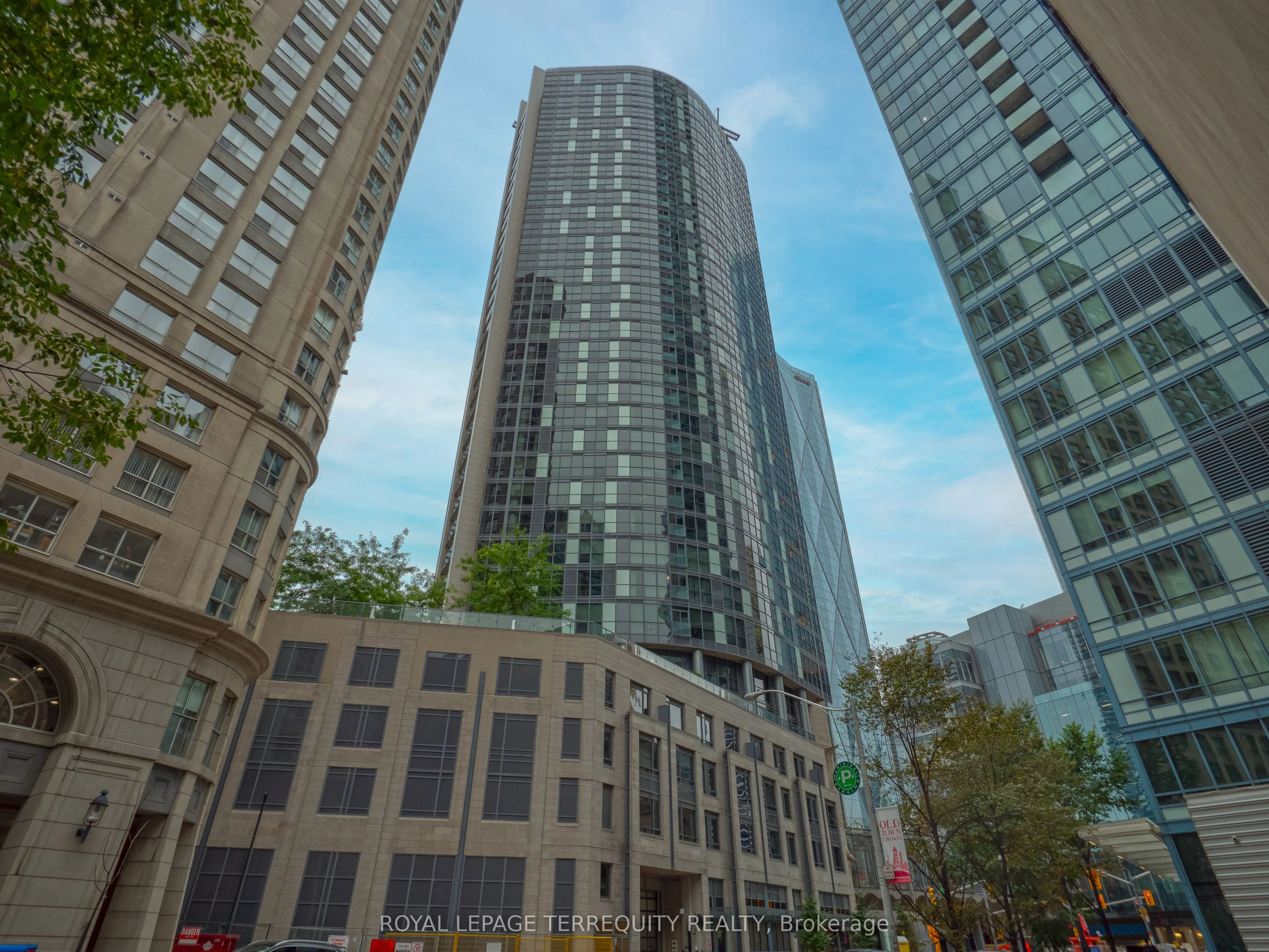 1 The Esplanade, #1009