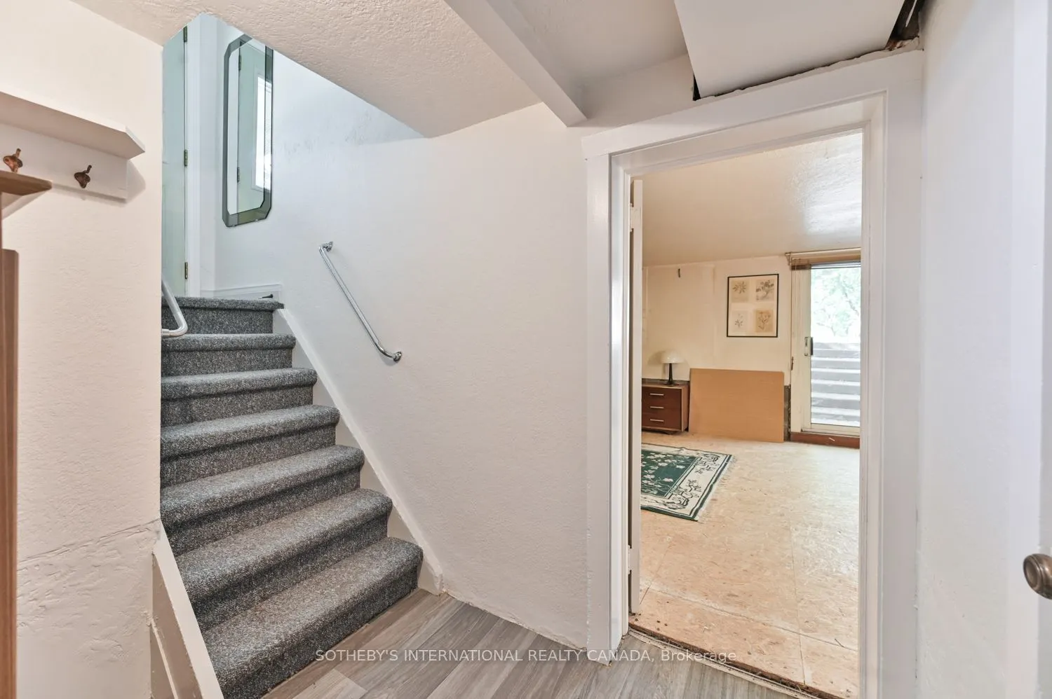 2 Wingate Place