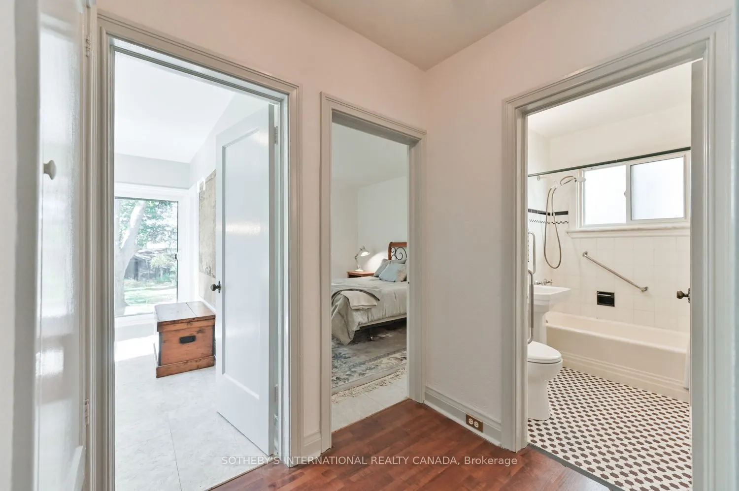 2 Wingate Place