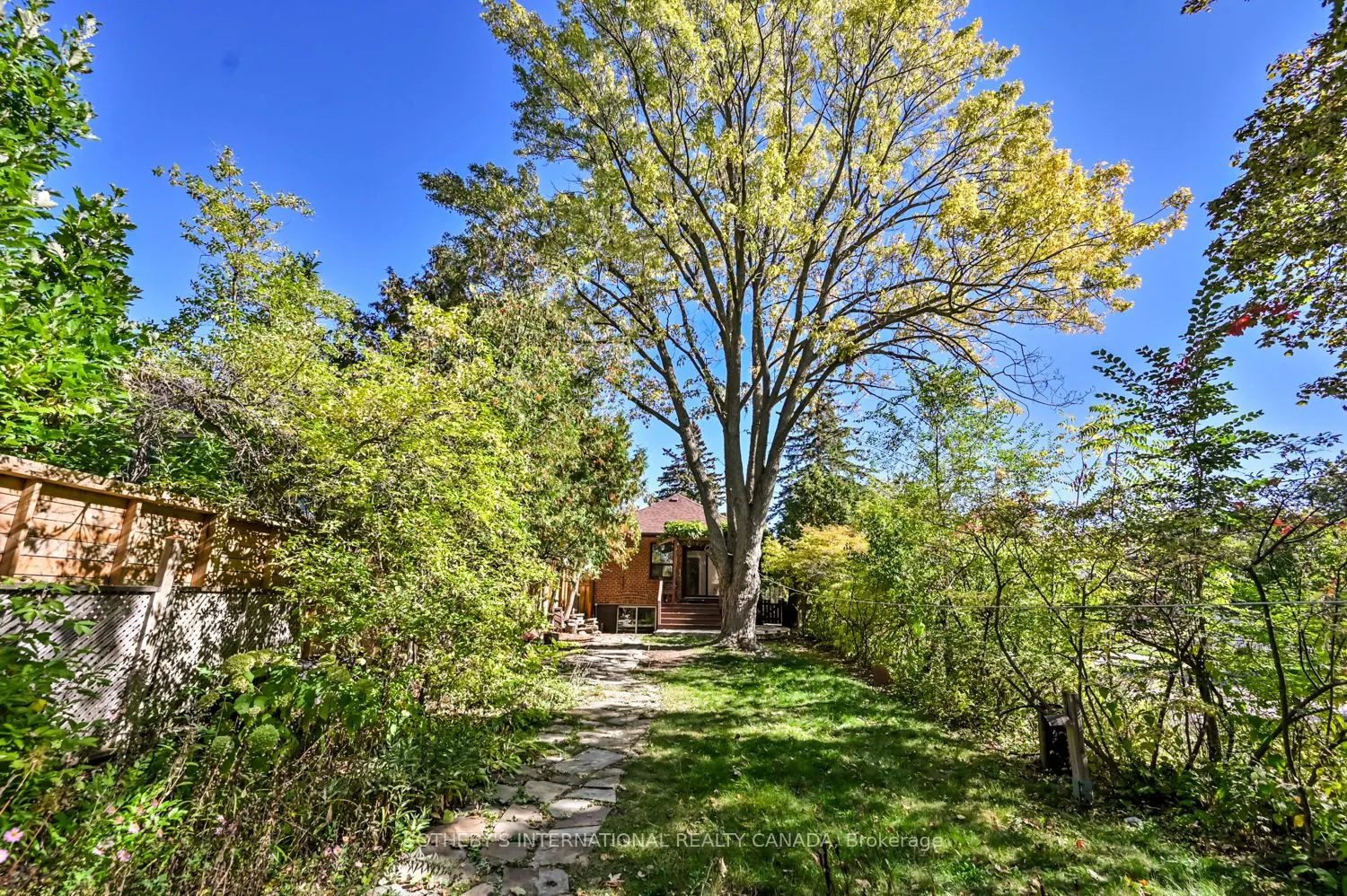 2 Wingate Place