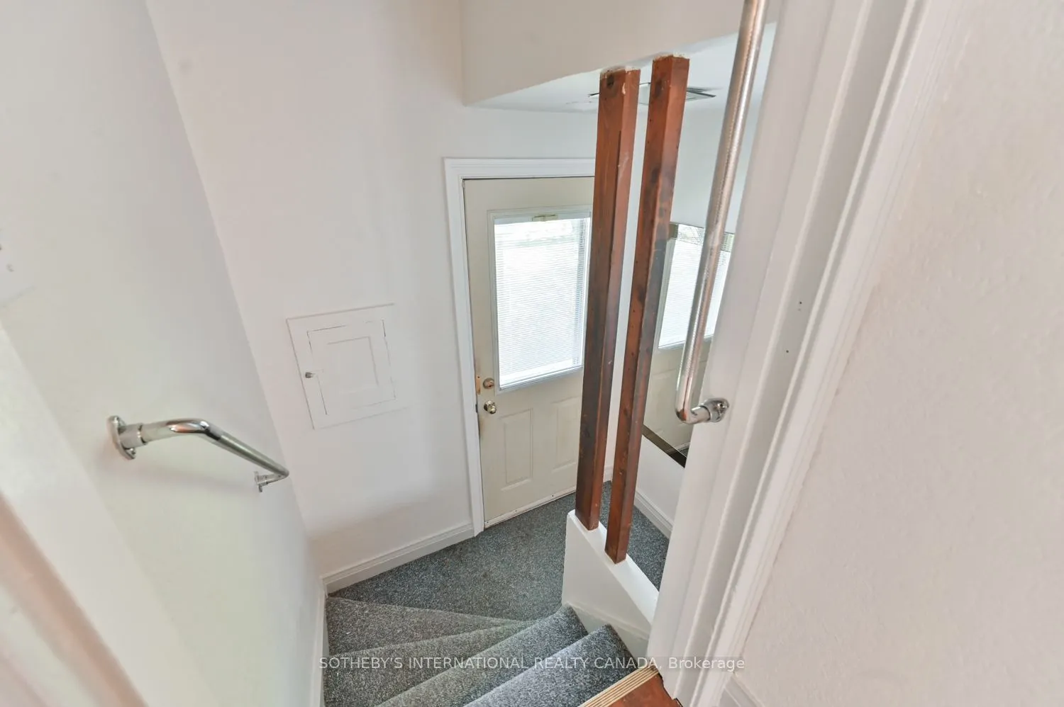 2 Wingate Place